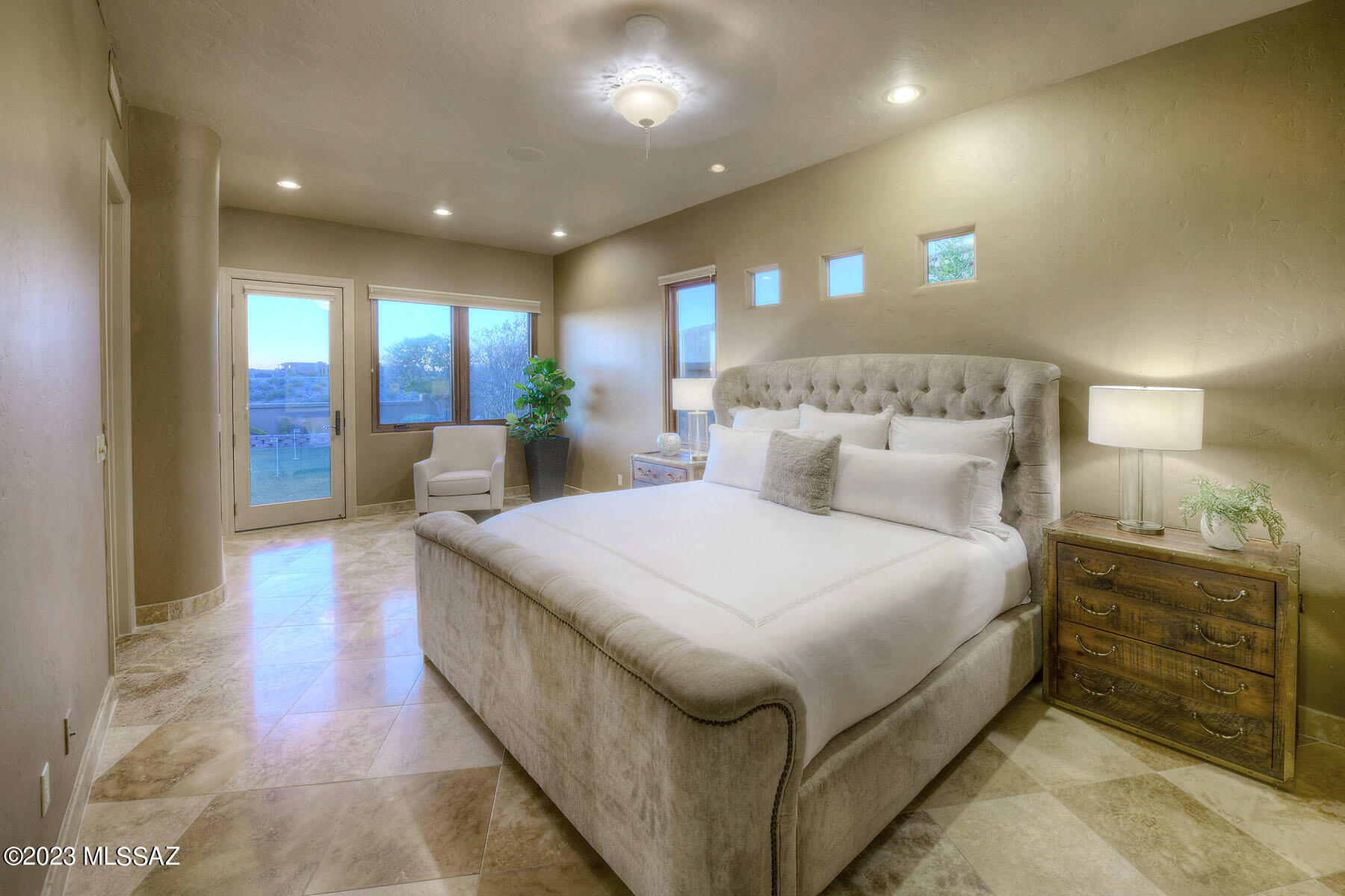 Sabino Mountain (1-290) - Residential