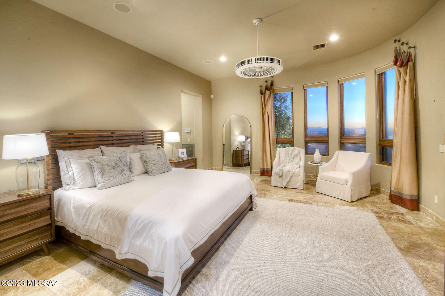 Sabino Mountain (1-290) - Residential