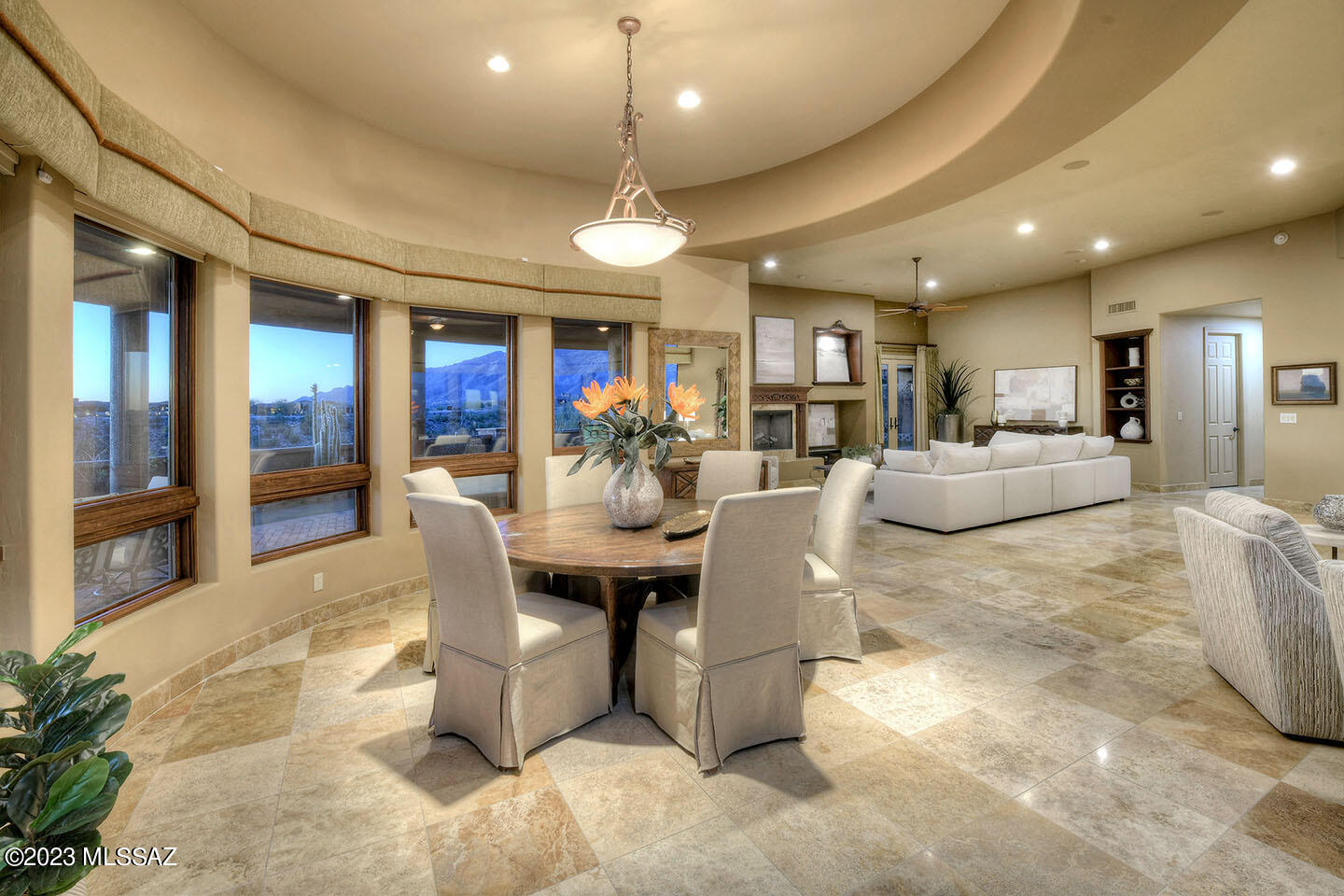 Sabino Mountain (1-290) - Residential