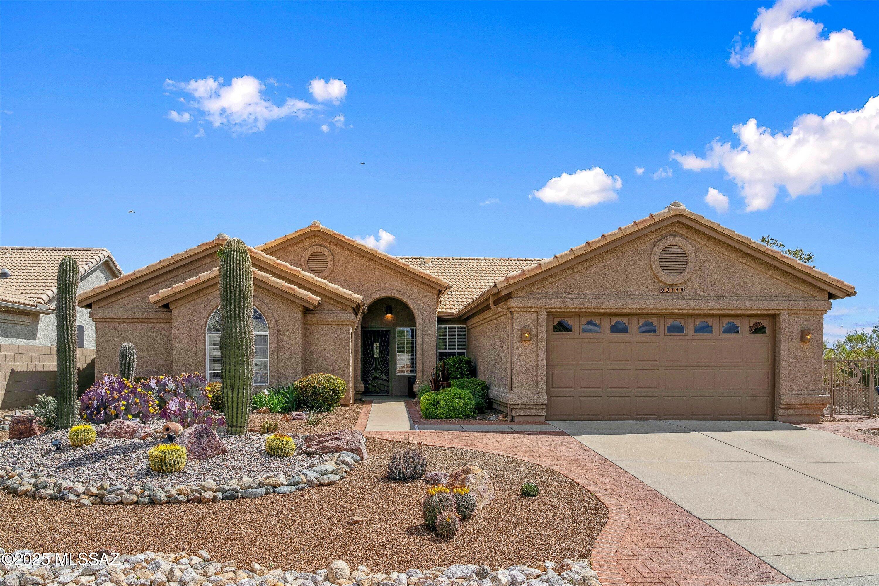 65749 E Mesa Ridge Court