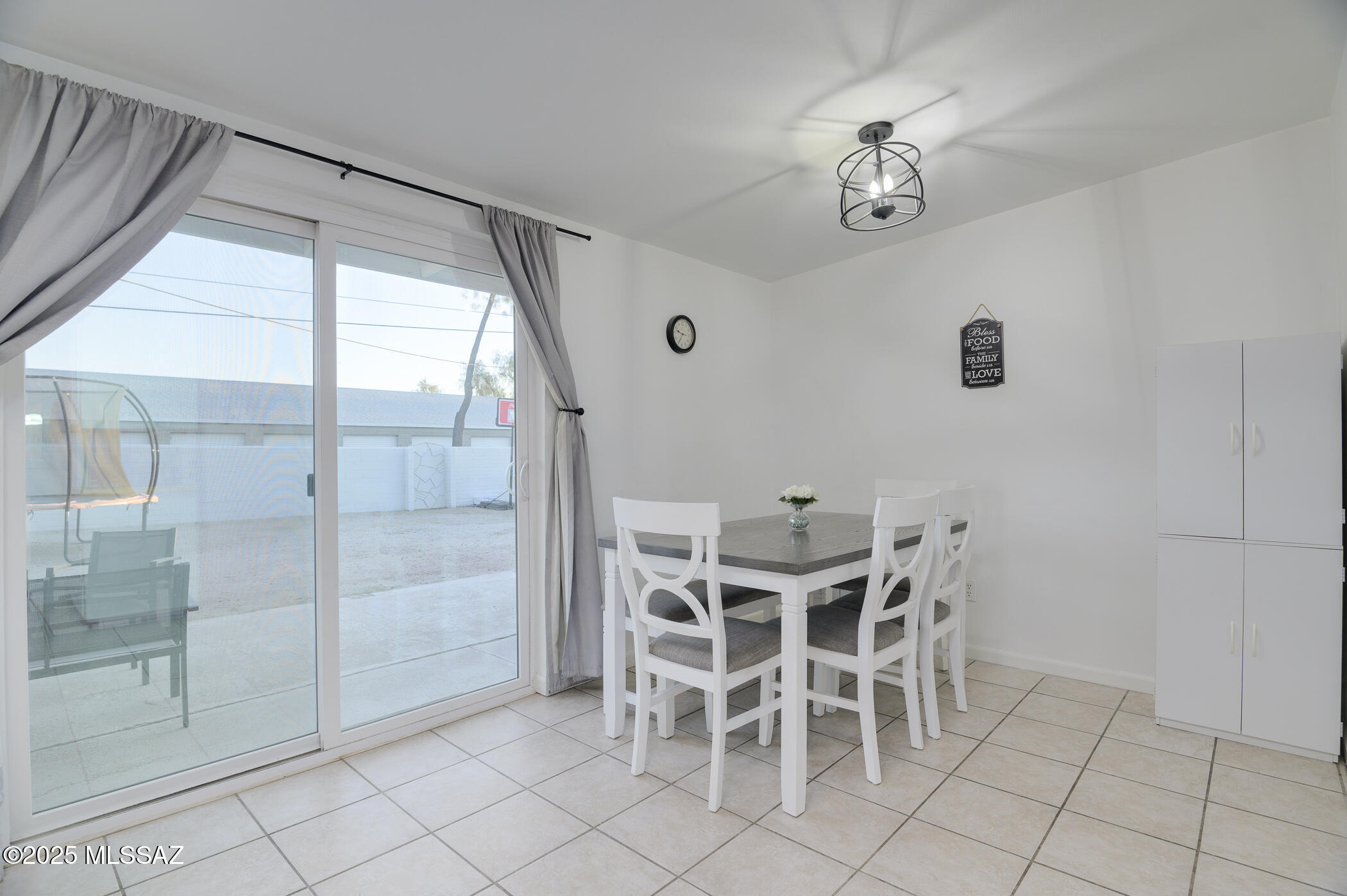 La Cholla - Residential