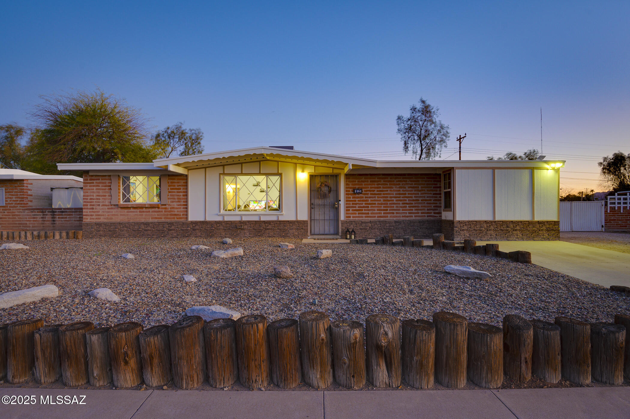 La Cholla - Residential