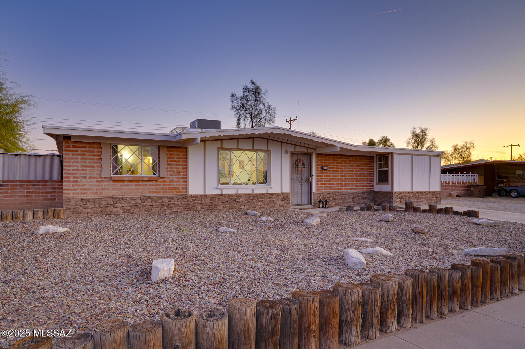 La Cholla - Residential