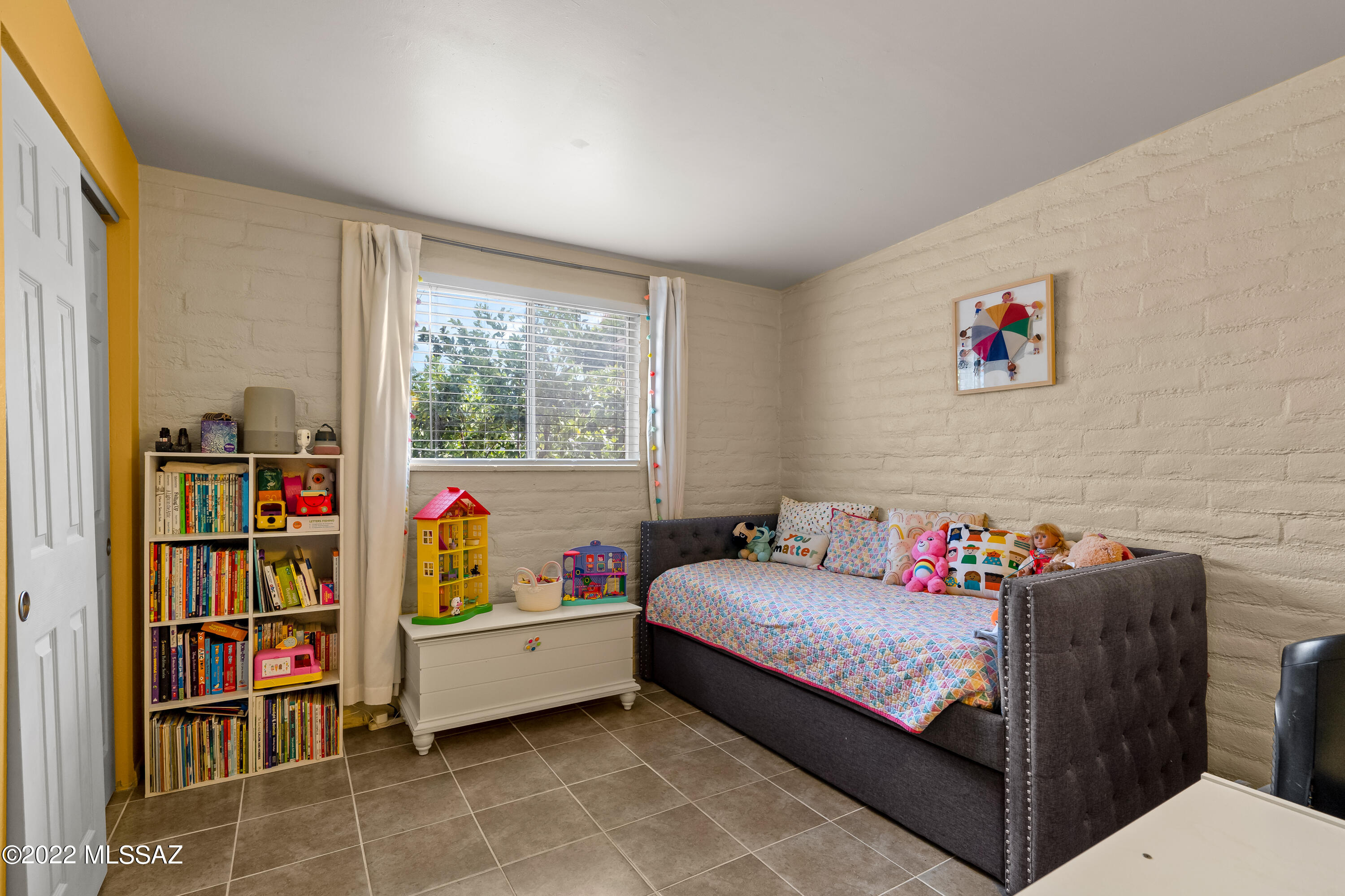 Ray Subdivision - Residential