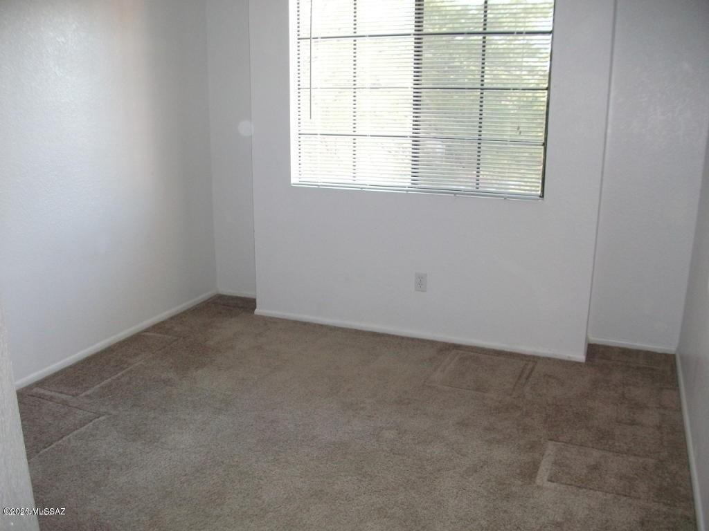 Lambert Lane (1-120) - Residential Lease