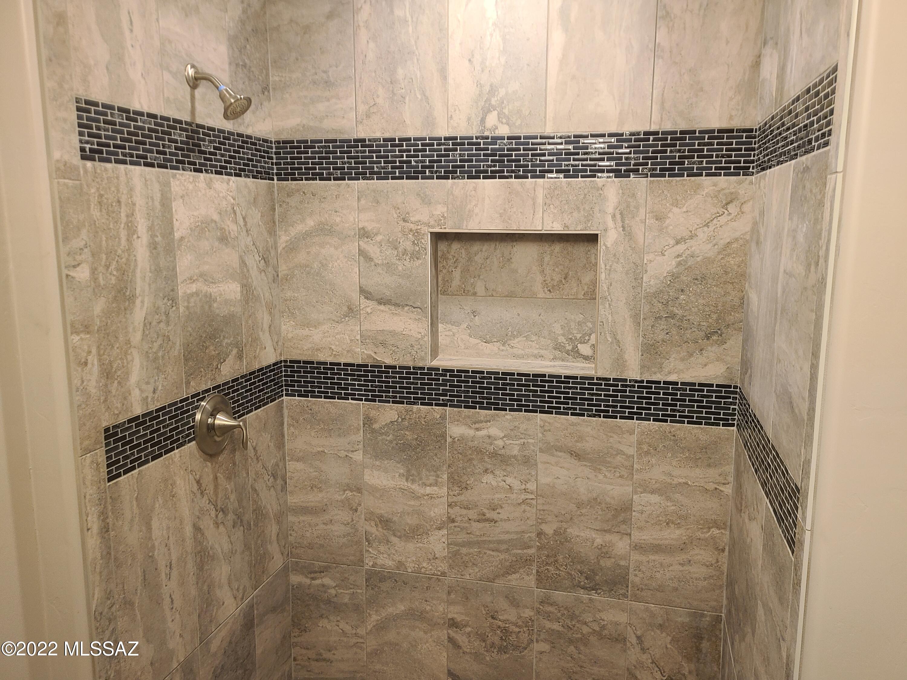 Coyote Creek (1-395) - Residential