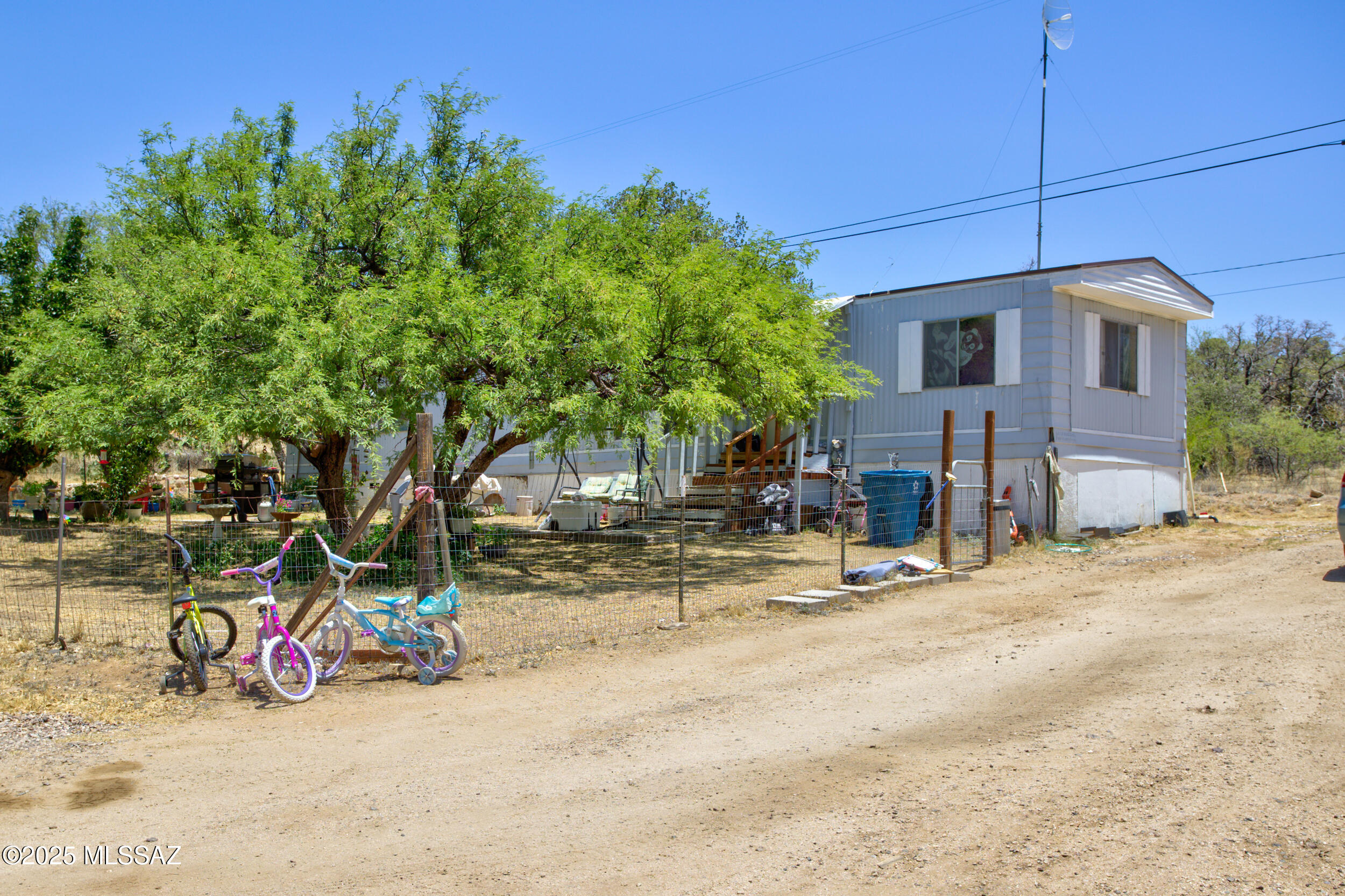 835 W Sunset Avenue