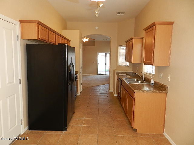 Tres Pueblos - Residential