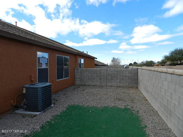Tres Pueblos - Residential