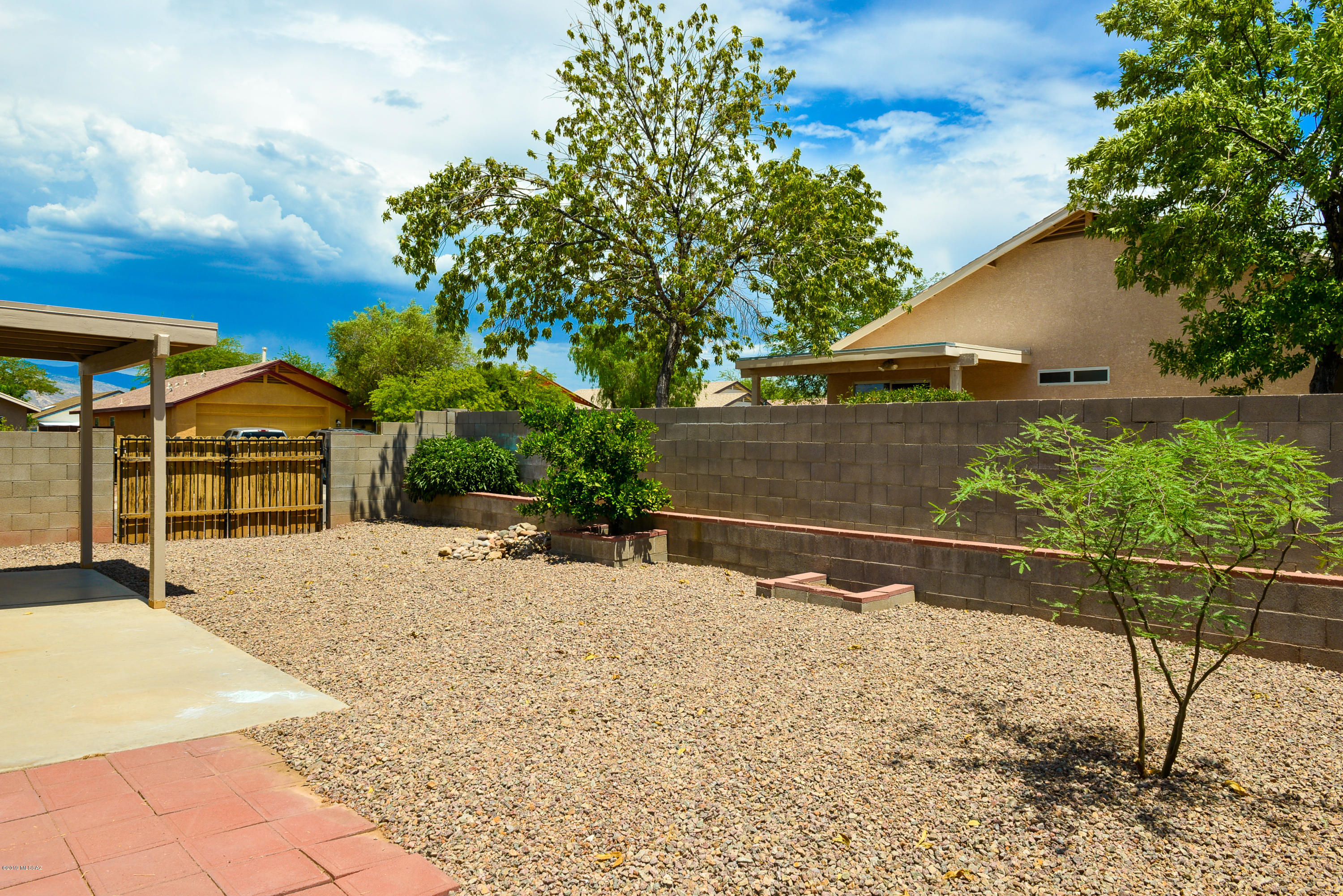 Elliott Homes At Rita Ranch (1-521) - Residential