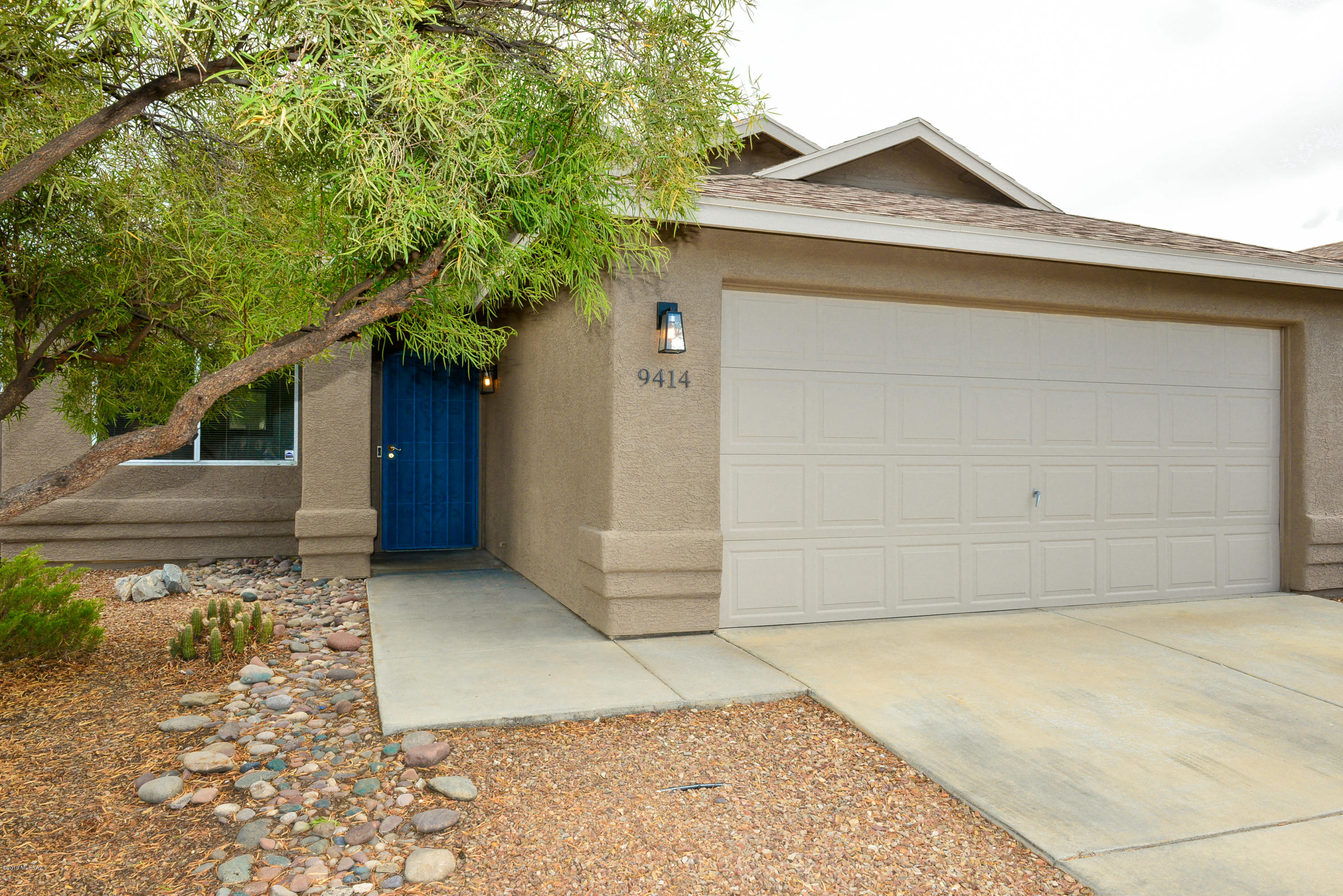 Elliott Homes At Rita Ranch (1-521) - Residential