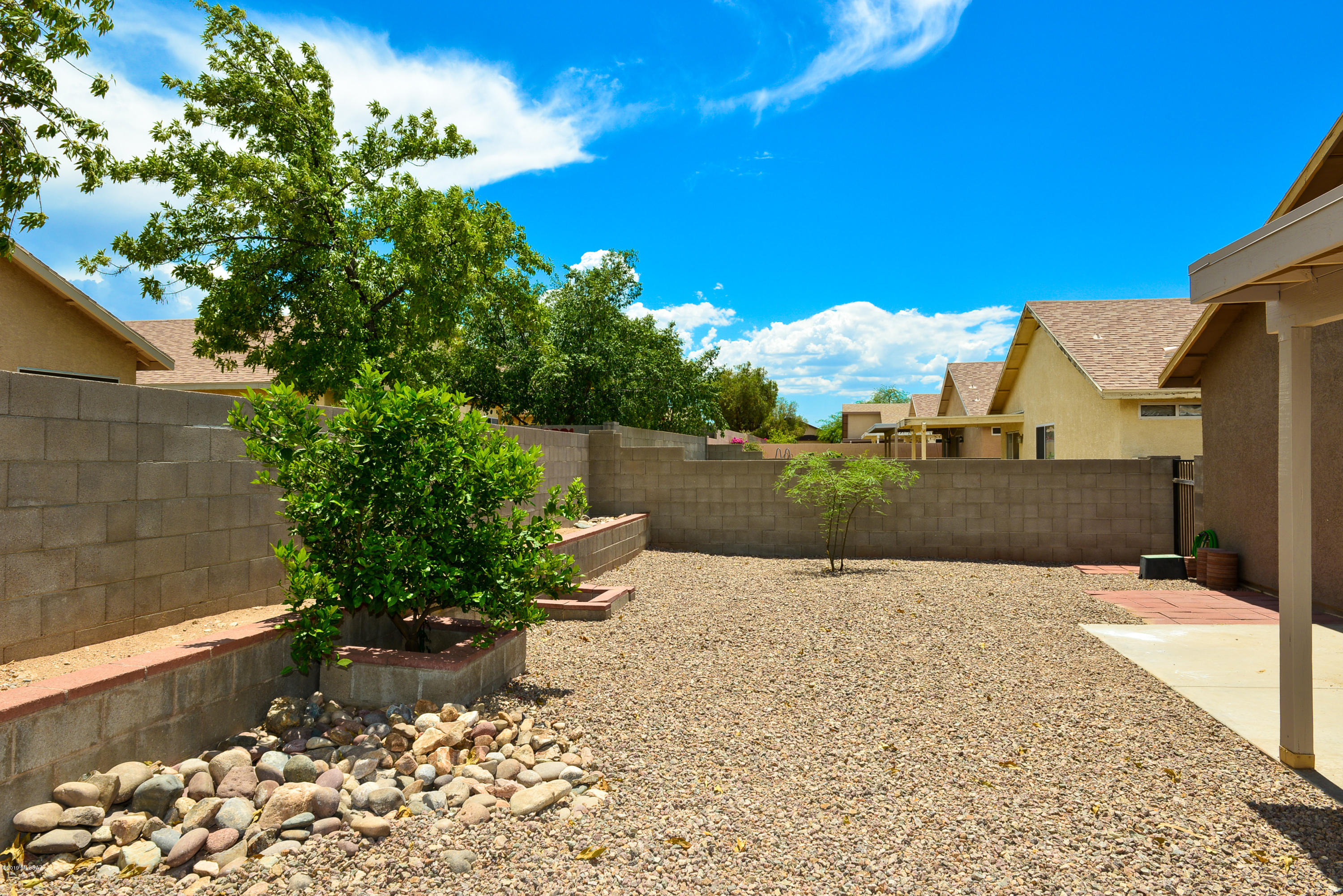 Elliott Homes At Rita Ranch (1-521) - Residential