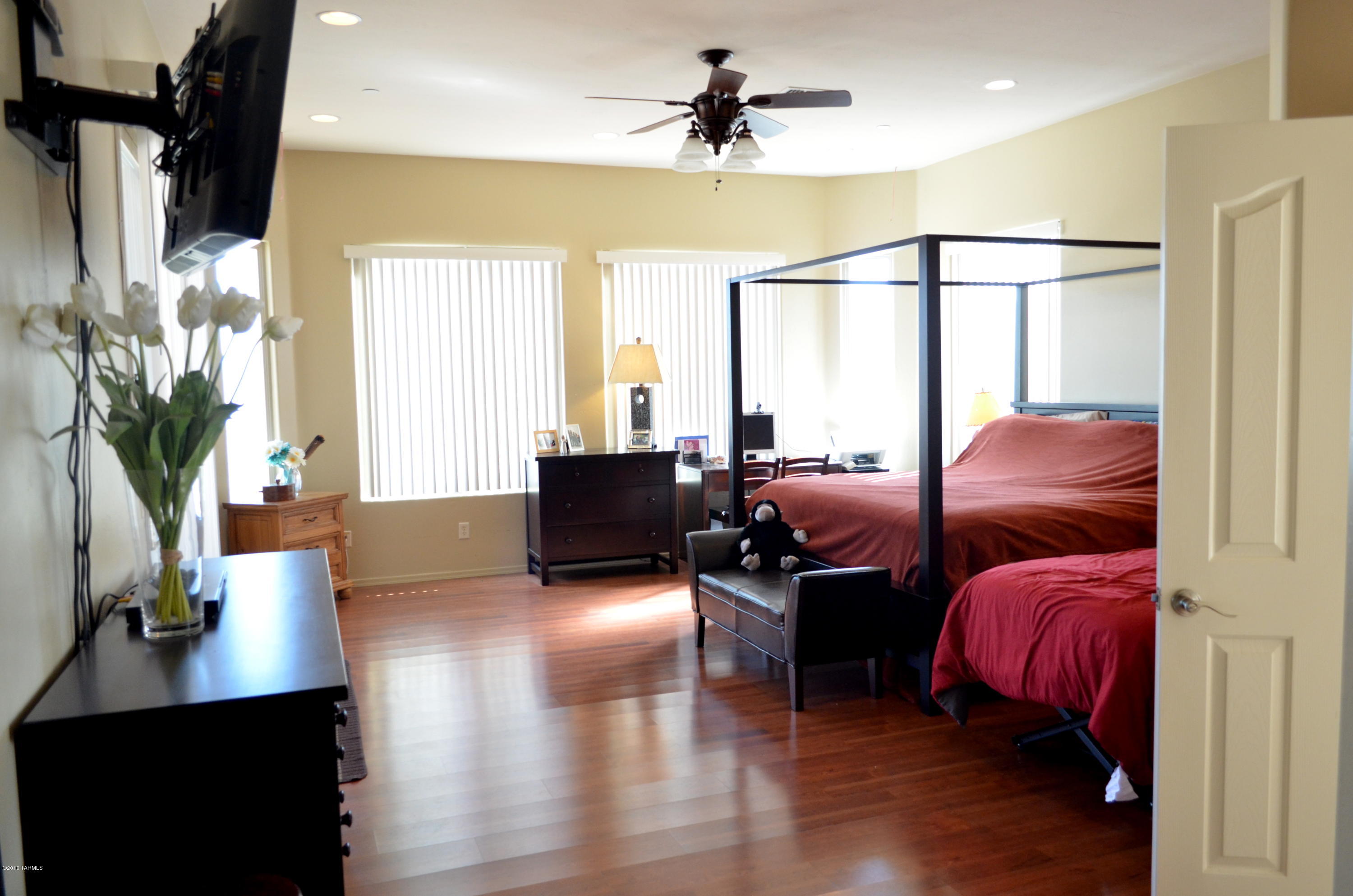 Agua Dulce (1-60) - Residential