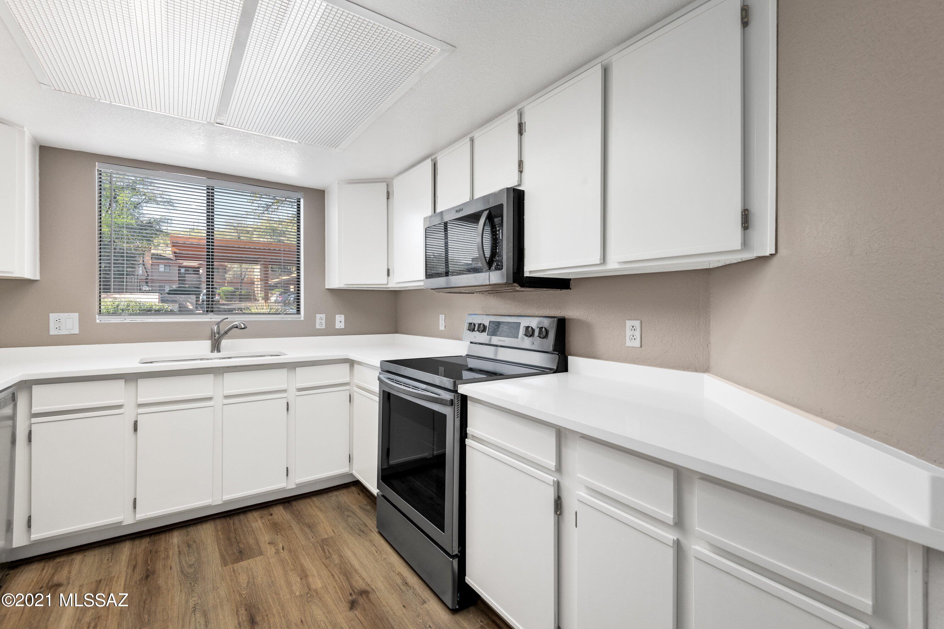 Villas at Sabino Canyon Condominiums - Residential