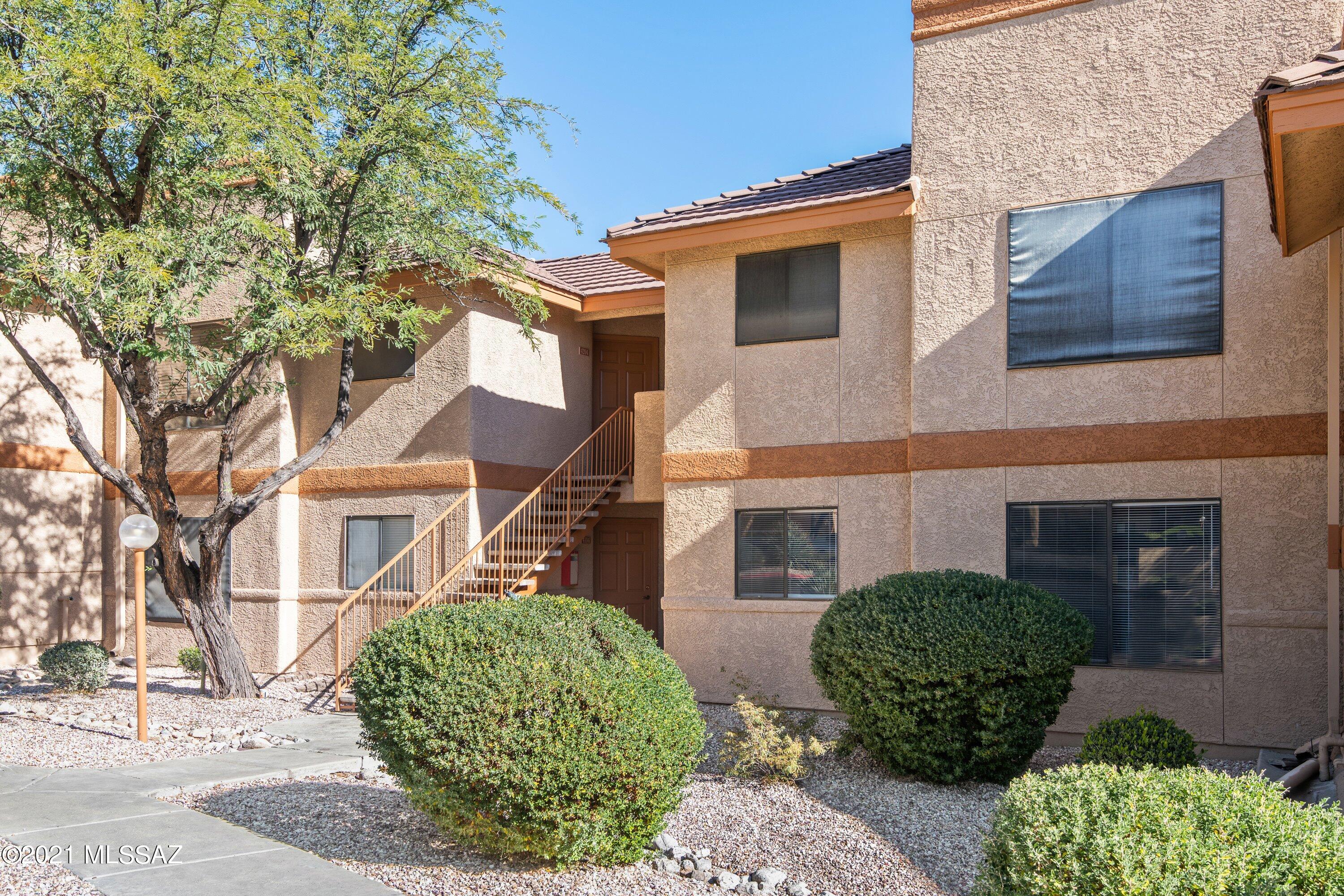Villas at Sabino Canyon Condominiums - Residential