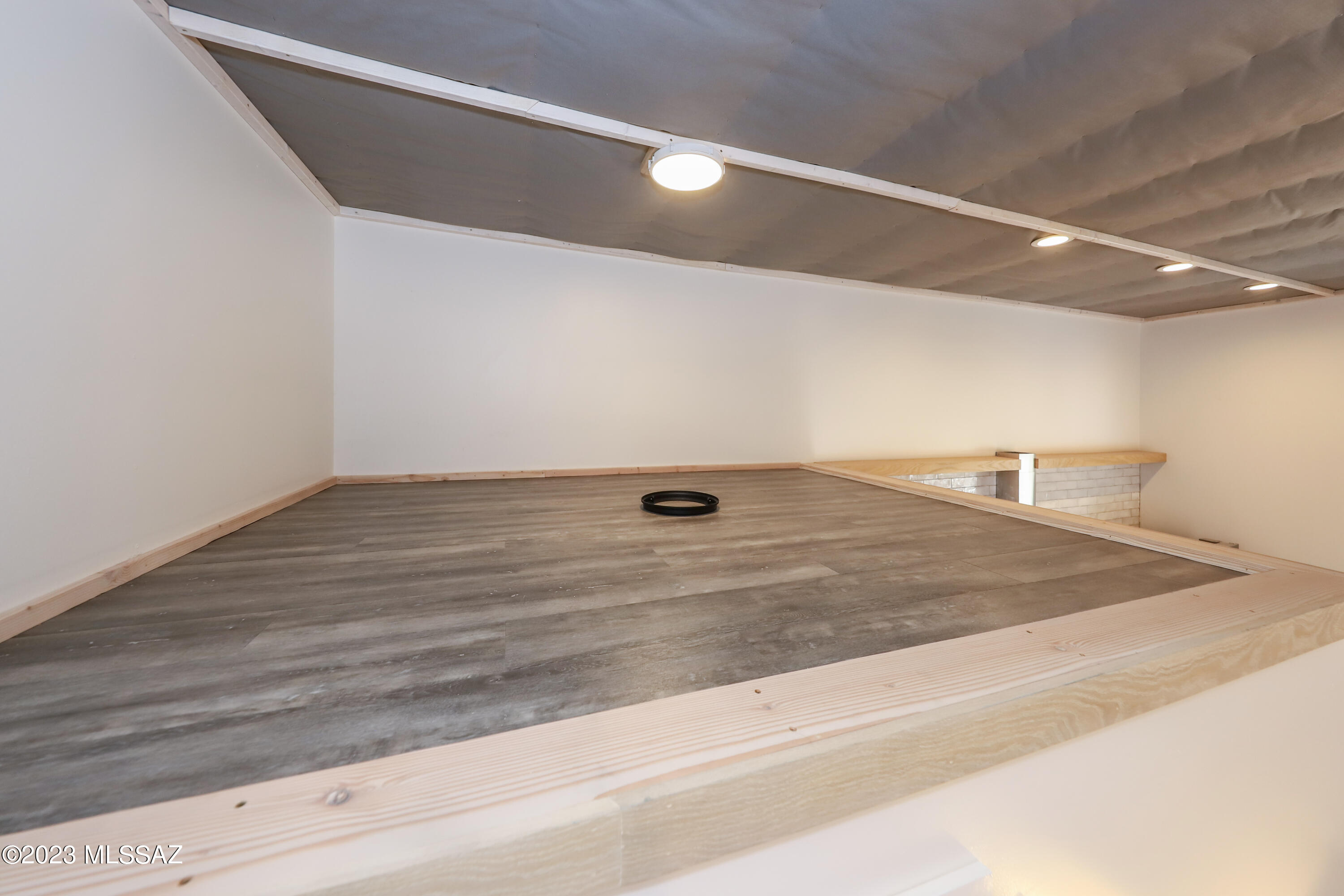 Catalina Madre III  (1-41) - Residential