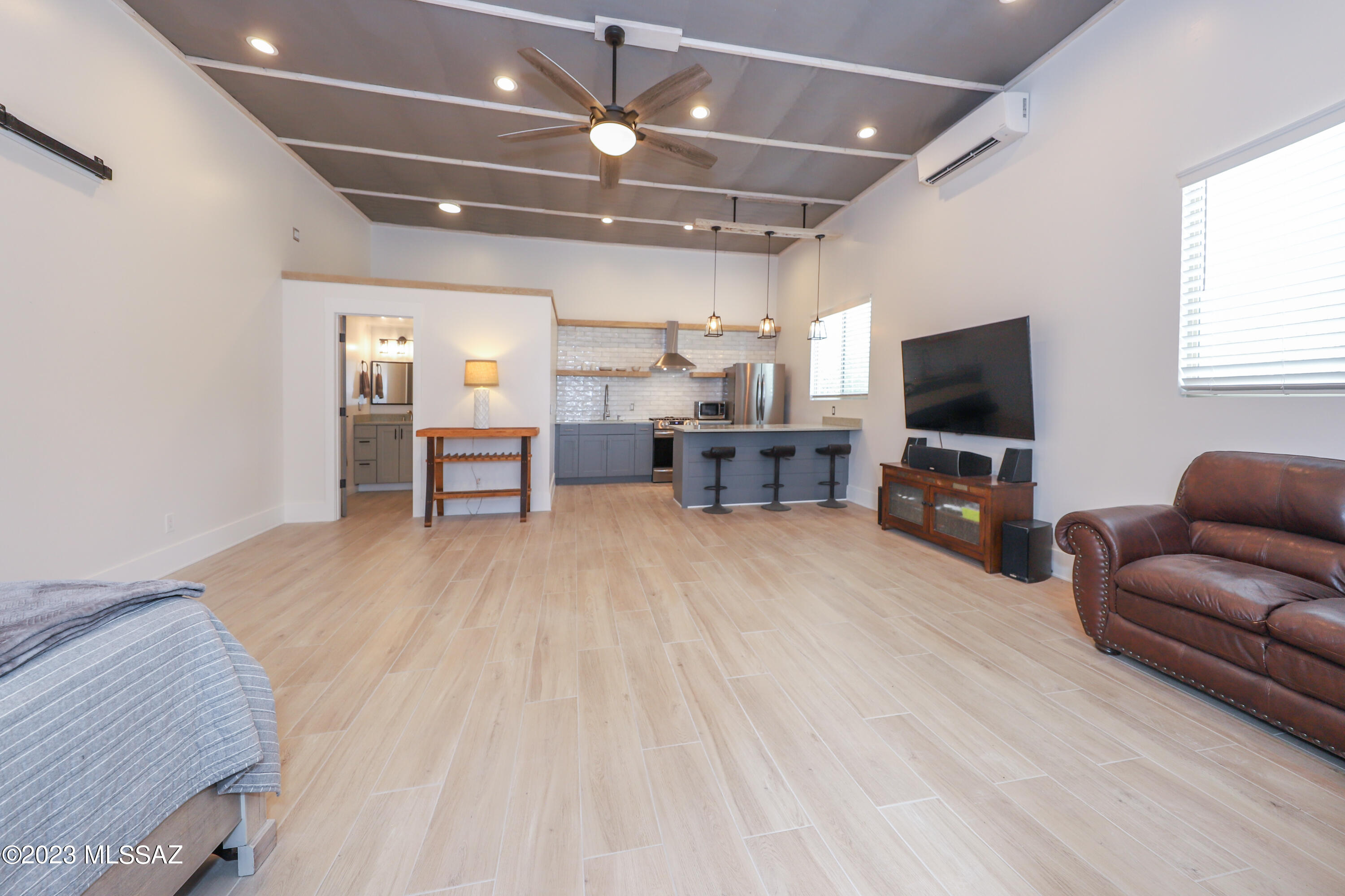 Catalina Madre III  (1-41) - Residential