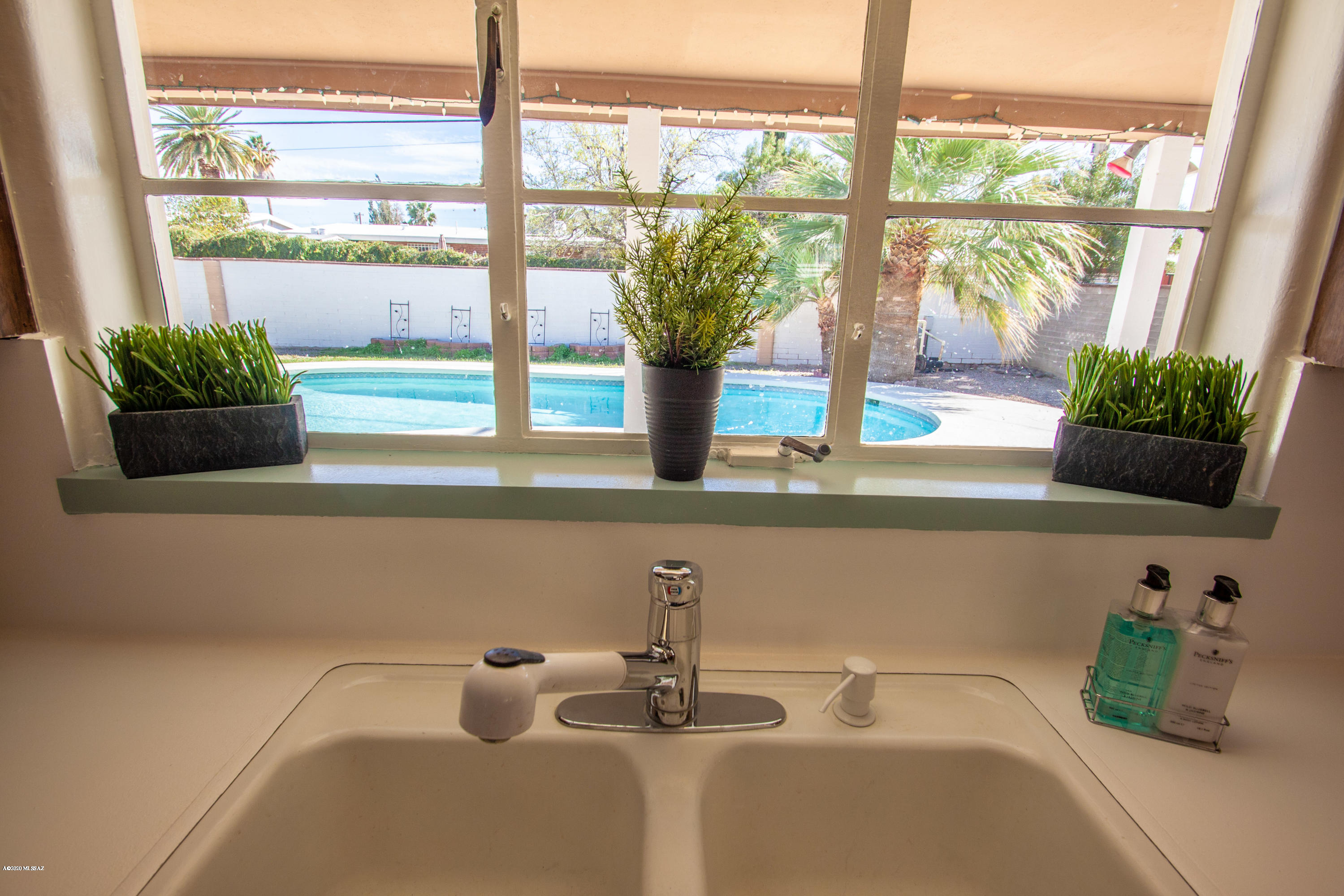 San Fernando Village - Residential