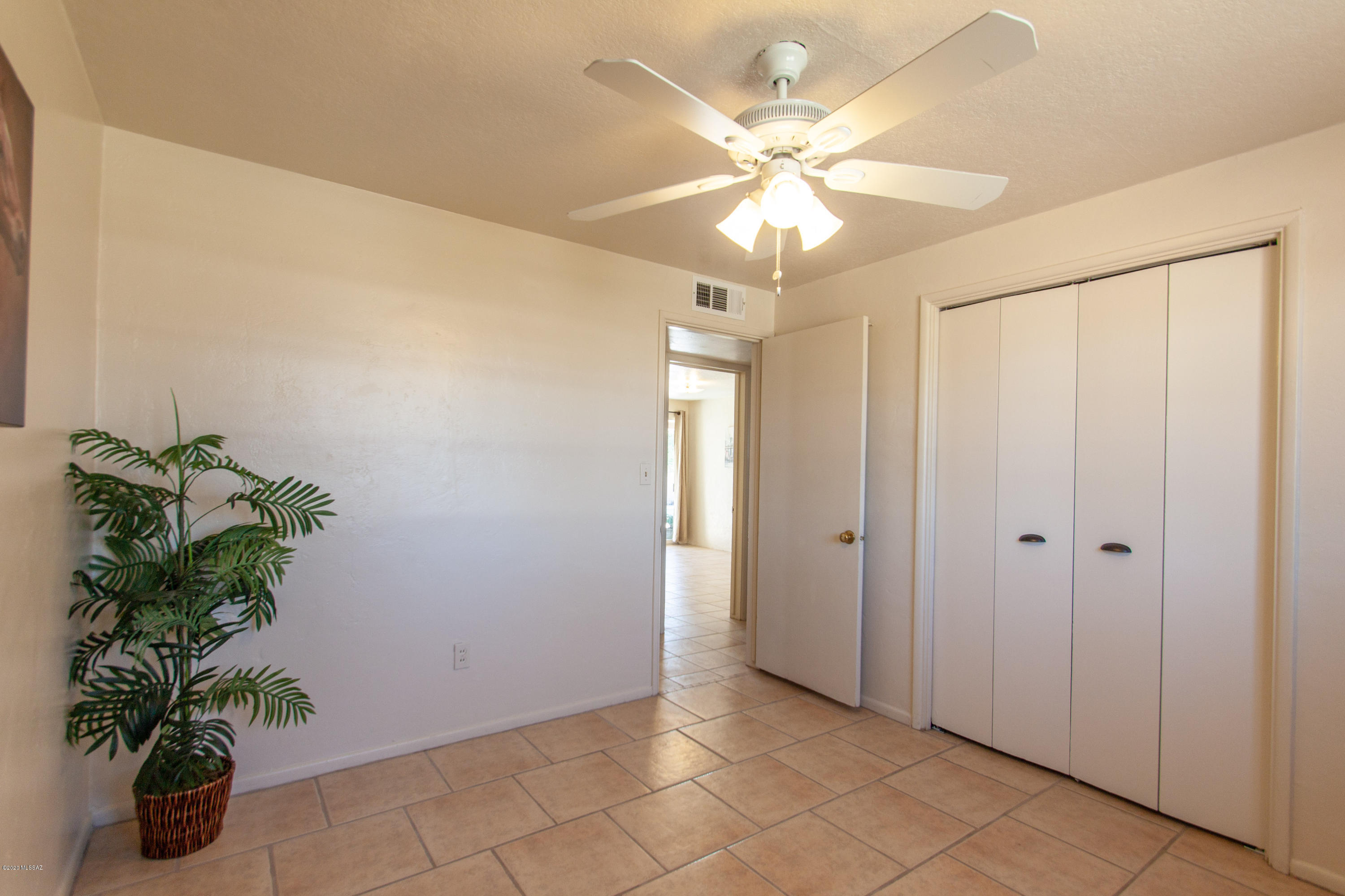 San Fernando Village - Residential