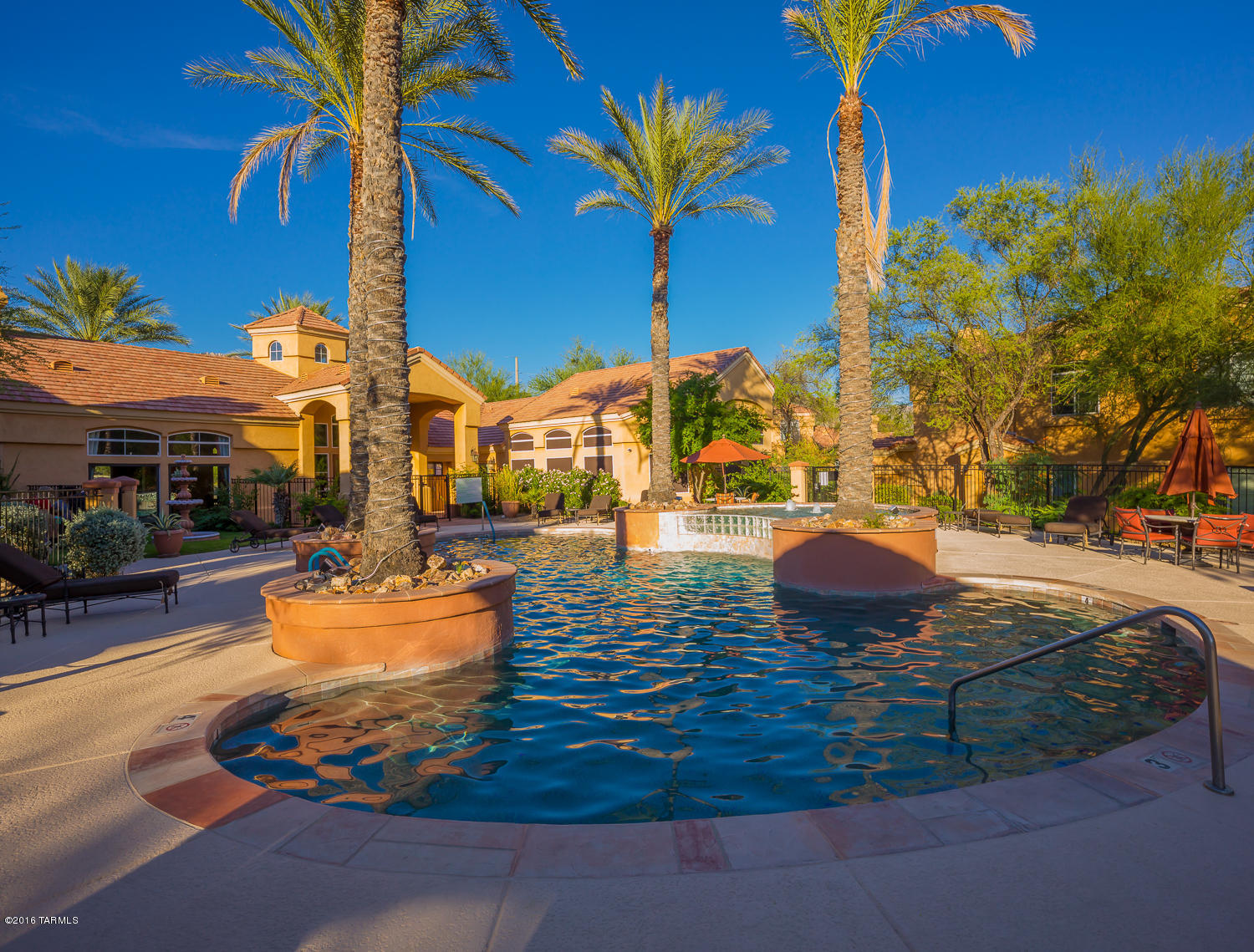 Pinnacle Canyon Condominium - Residential