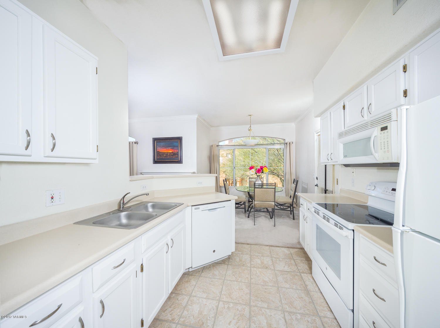 Pinnacle Canyon Condominium - Residential