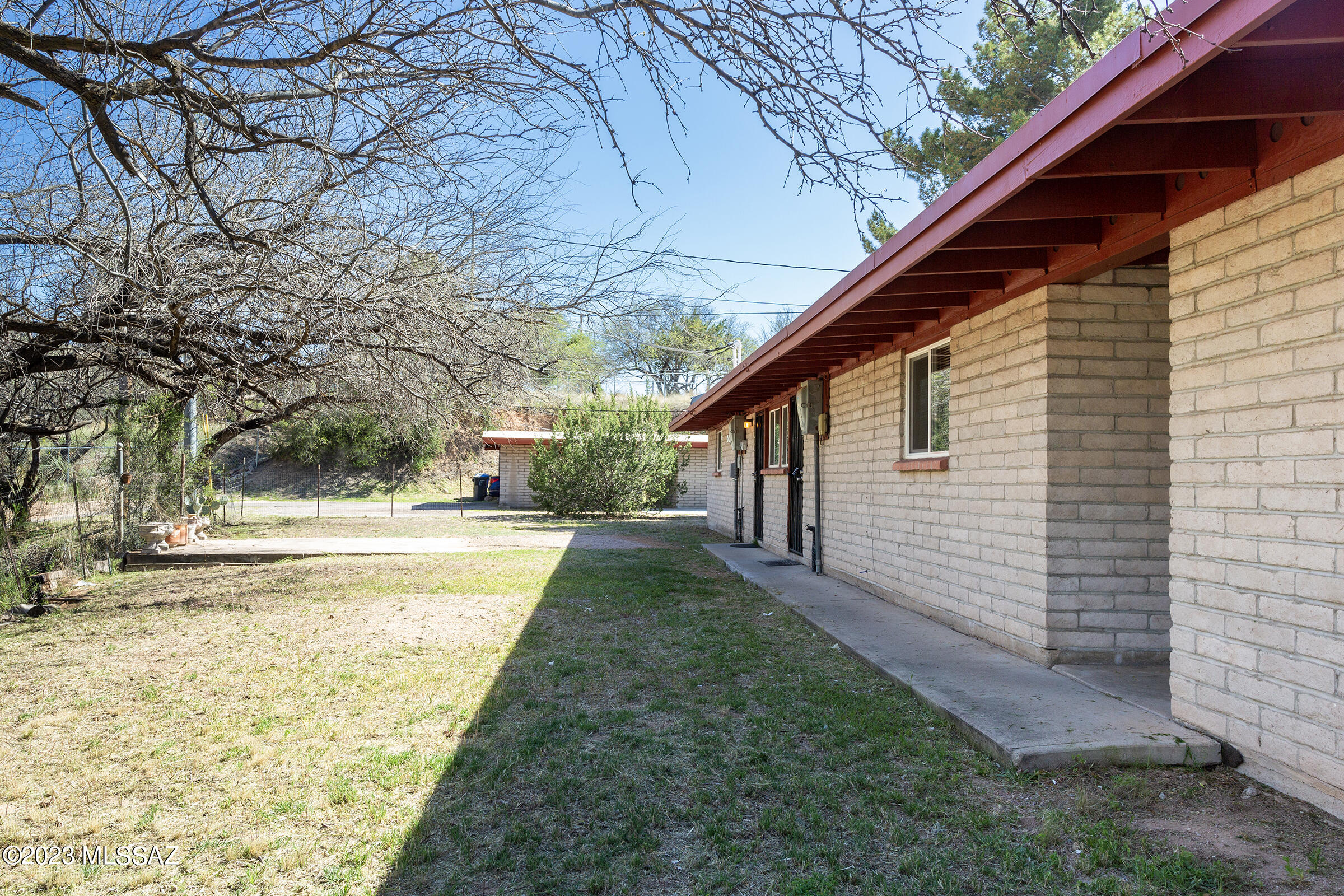 Oakridge - Residential Income