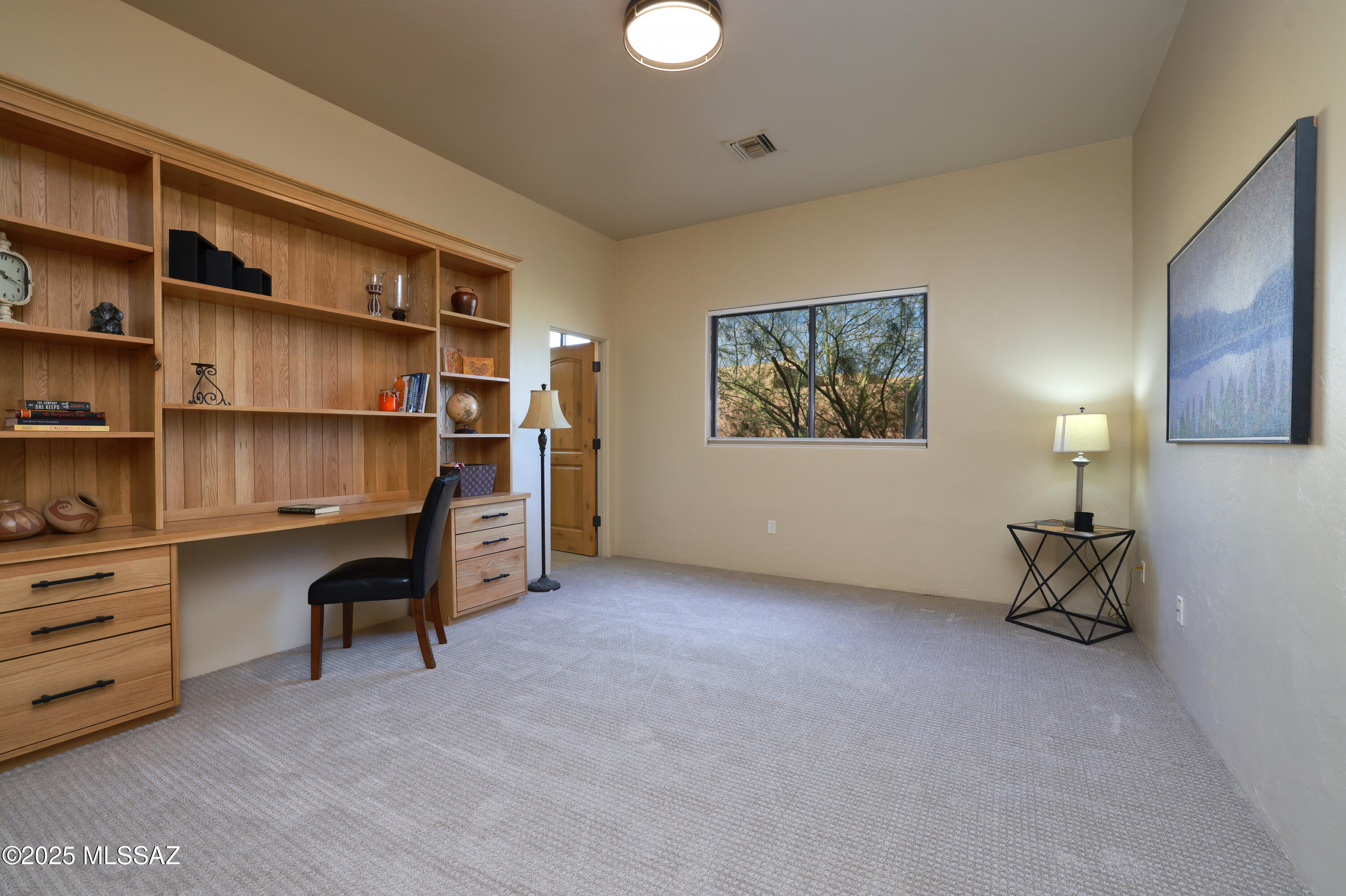 Sabino Mountain (1-290) - Residential