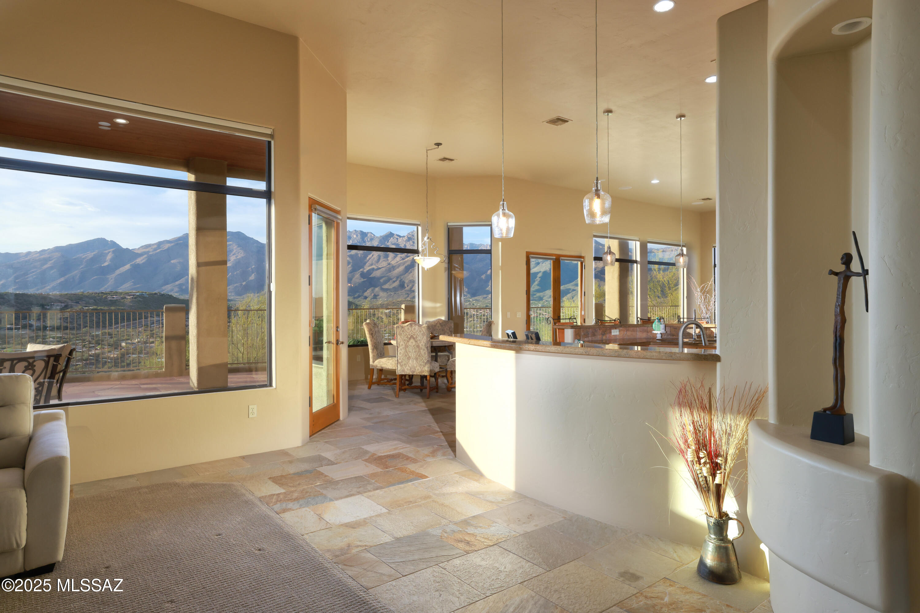Sabino Mountain (1-290) - Residential