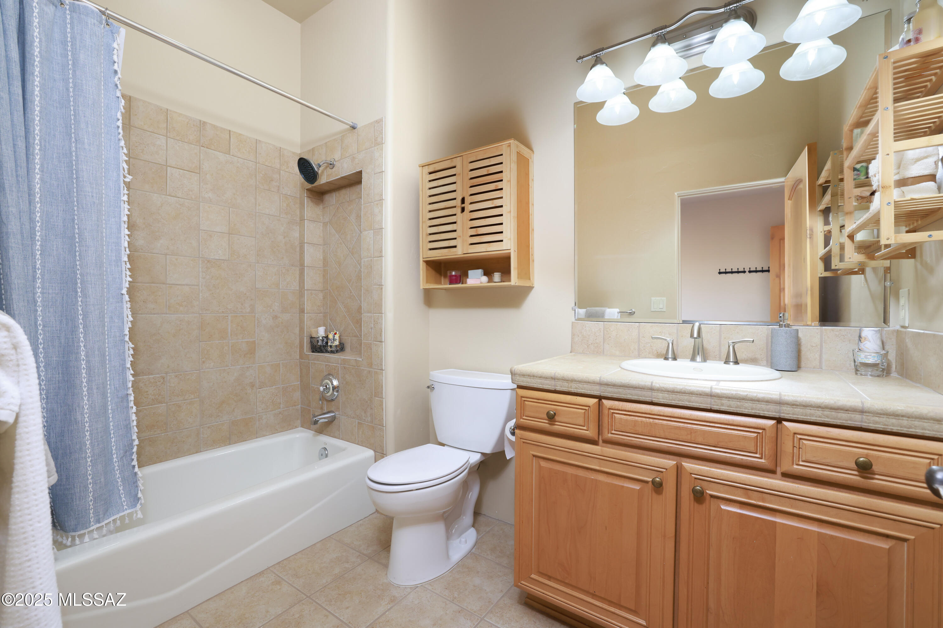 Sabino Mountain (1-290) - Residential
