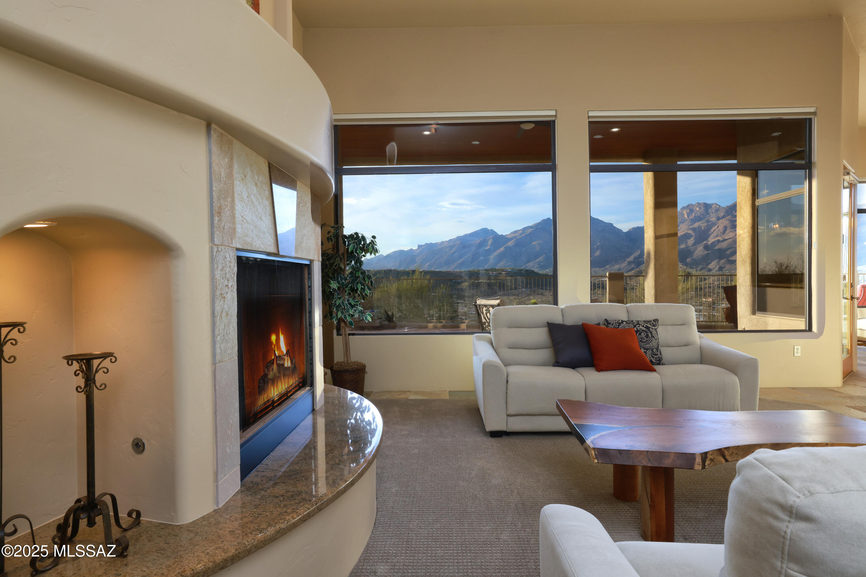 Sabino Mountain (1-290) - Residential