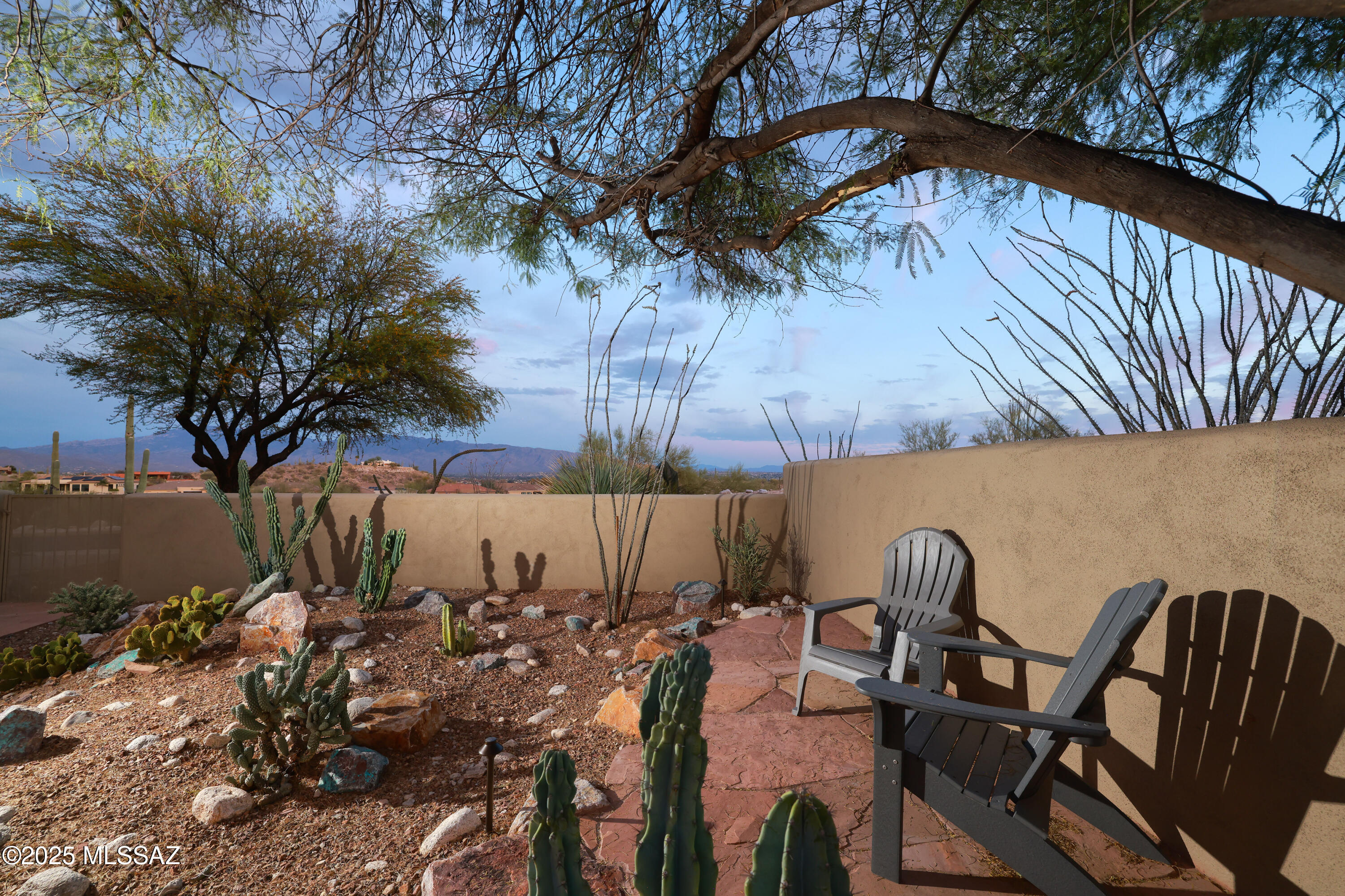 Sabino Mountain (1-290) - Residential