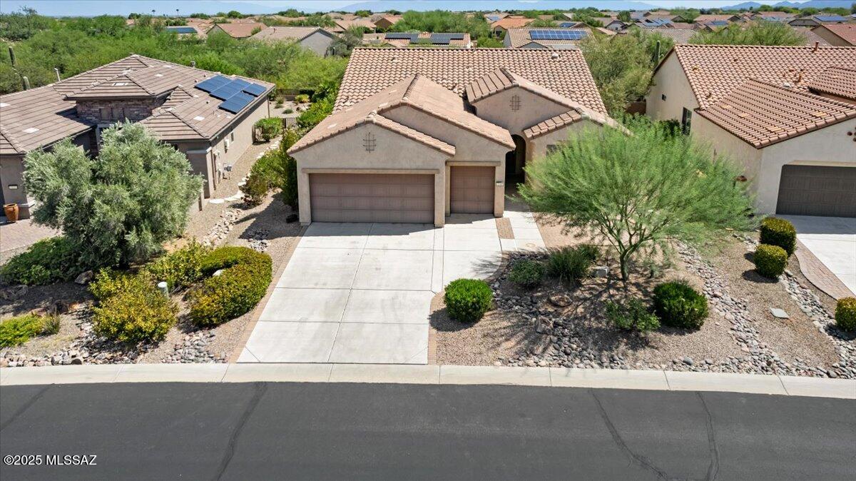 2145 E Thunderchief Drive
