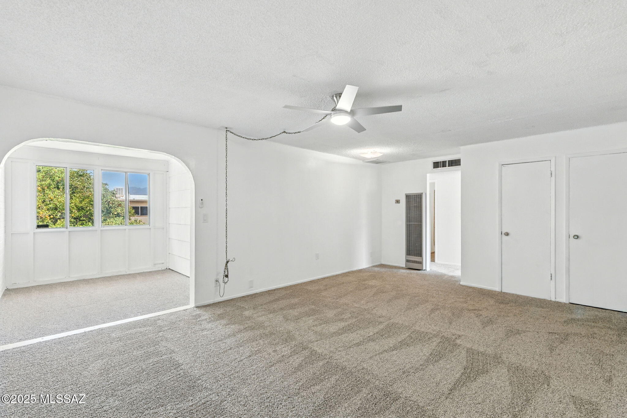 1470 S Palo Verde Avenue J213