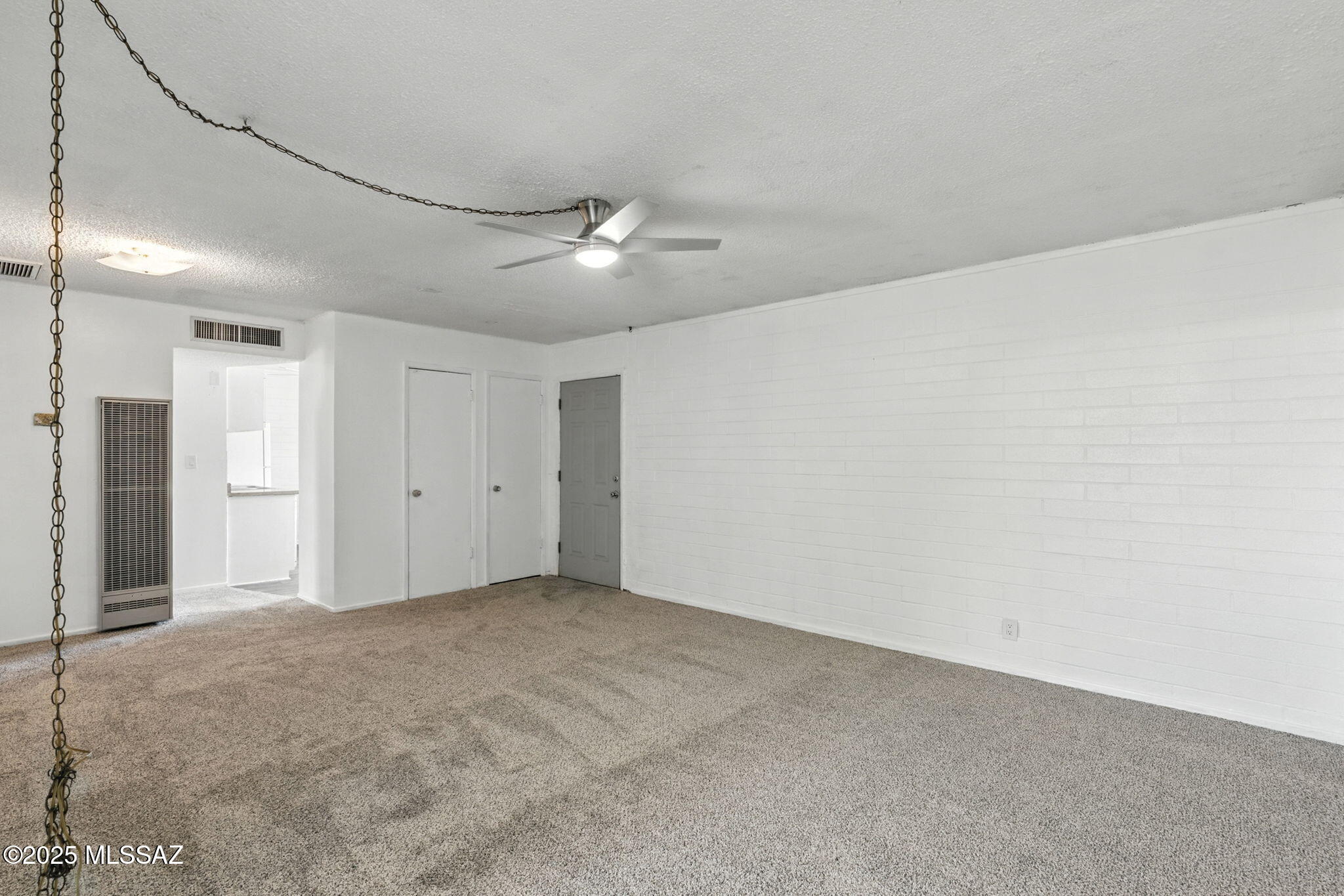 1470 S Palo Verde Avenue J213