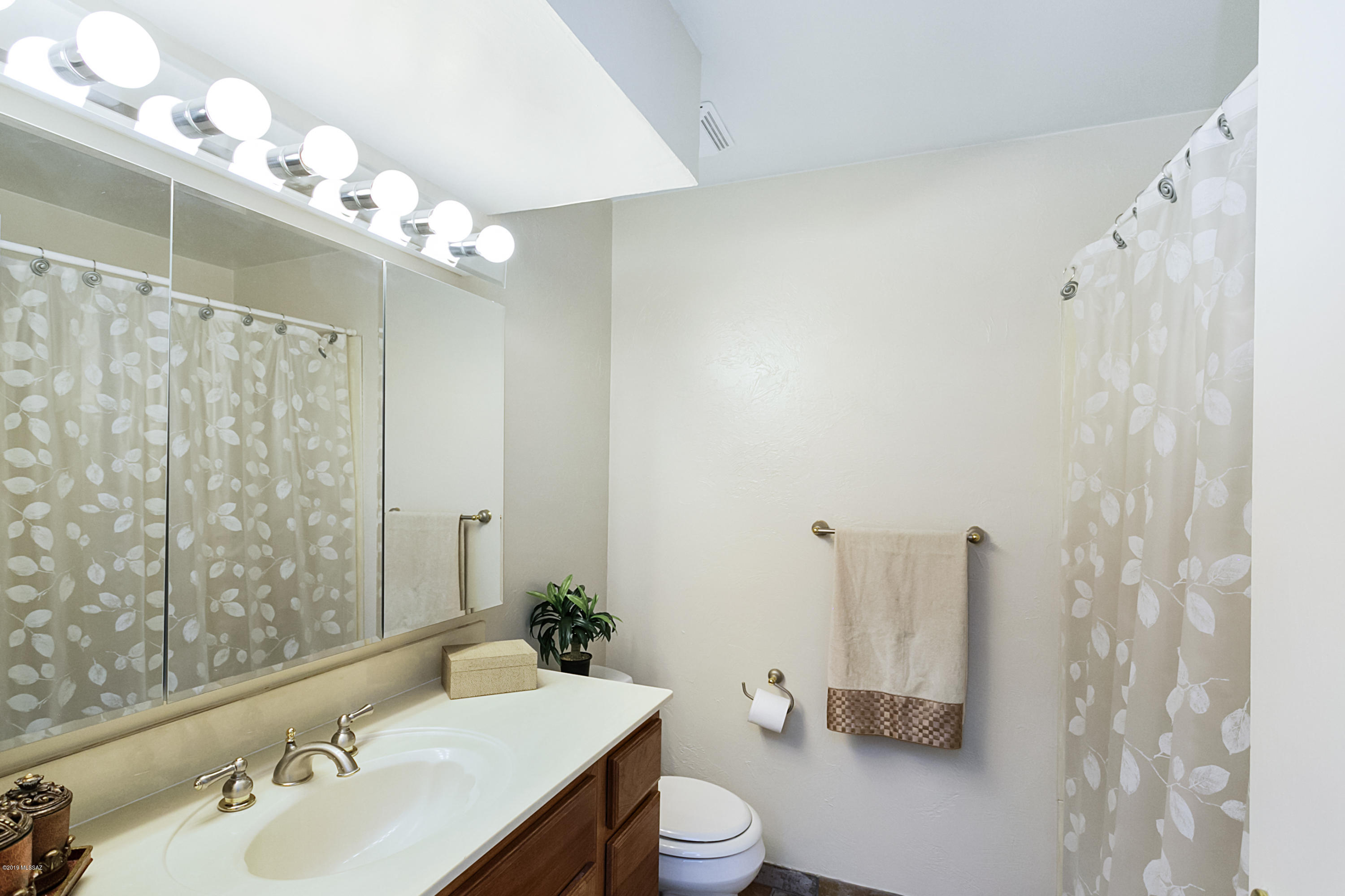 Country Club Estates NO. 1 - Residential