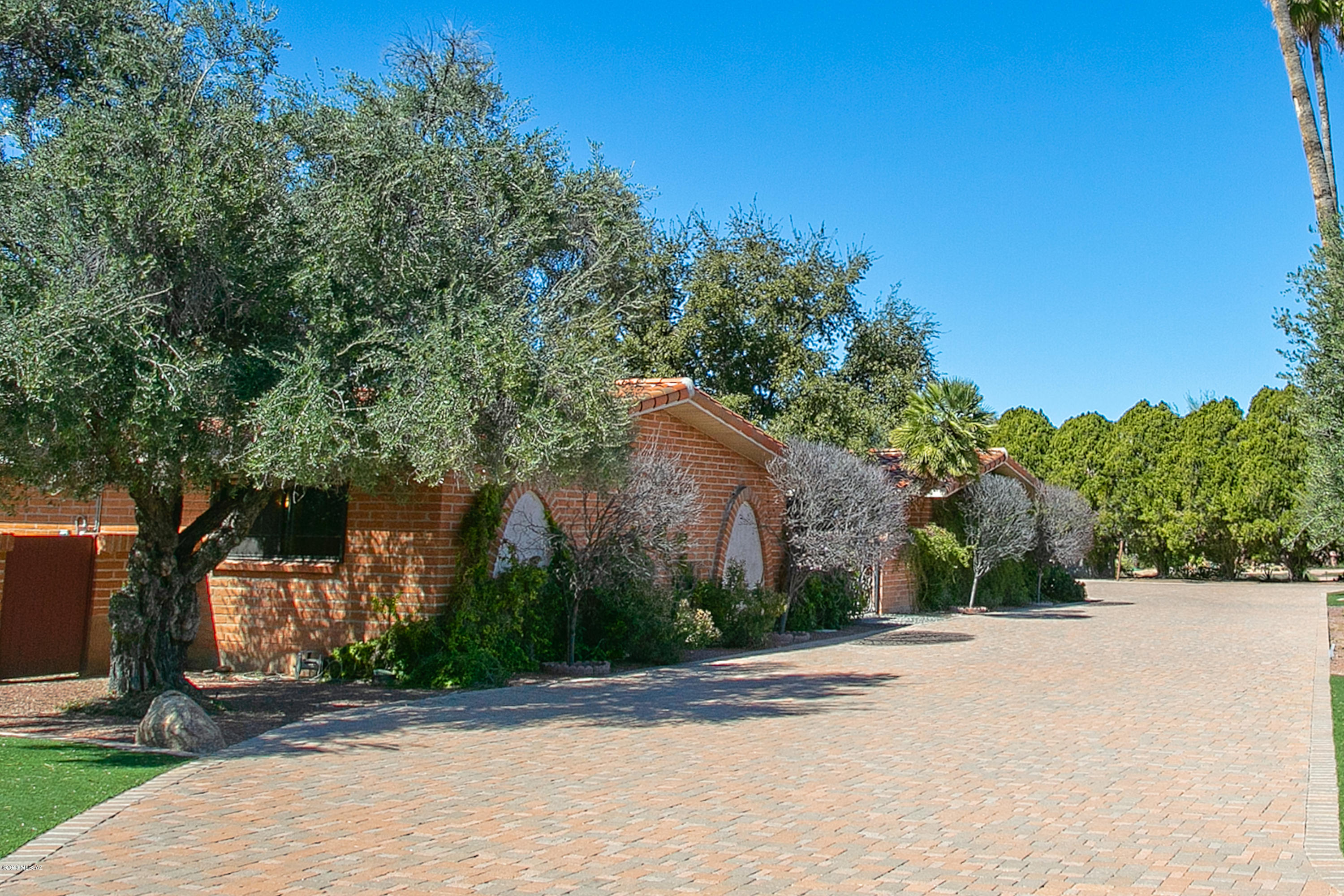 Country Club Estates NO. 1 - Residential
