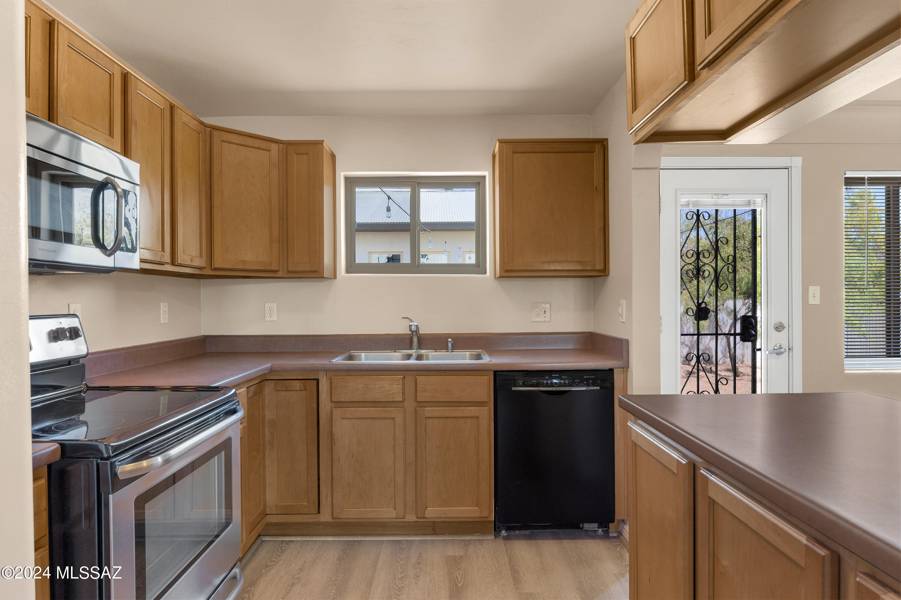 Jefferson Park - Residential