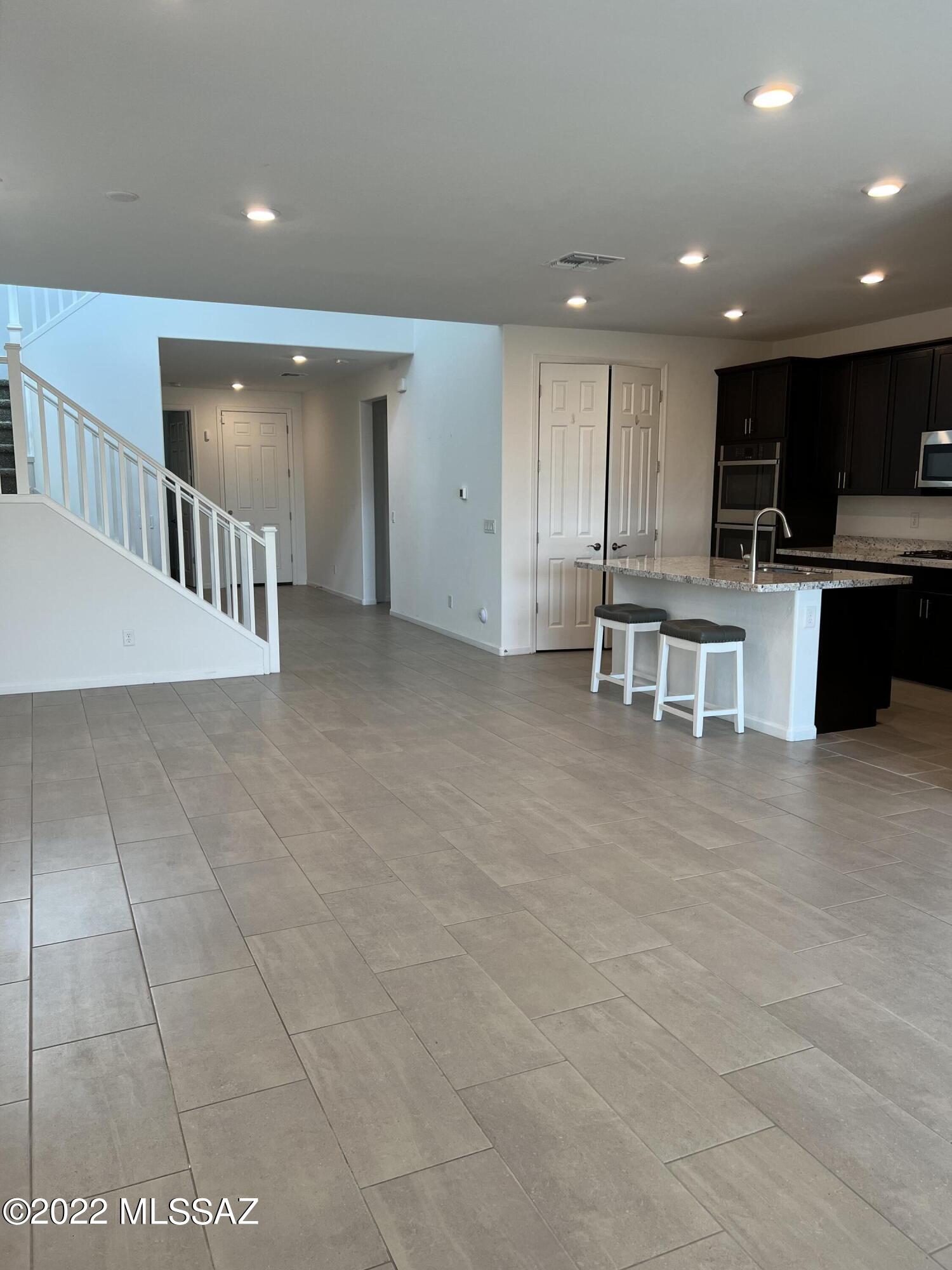 Mountain Vista Ridge - Residential Lease