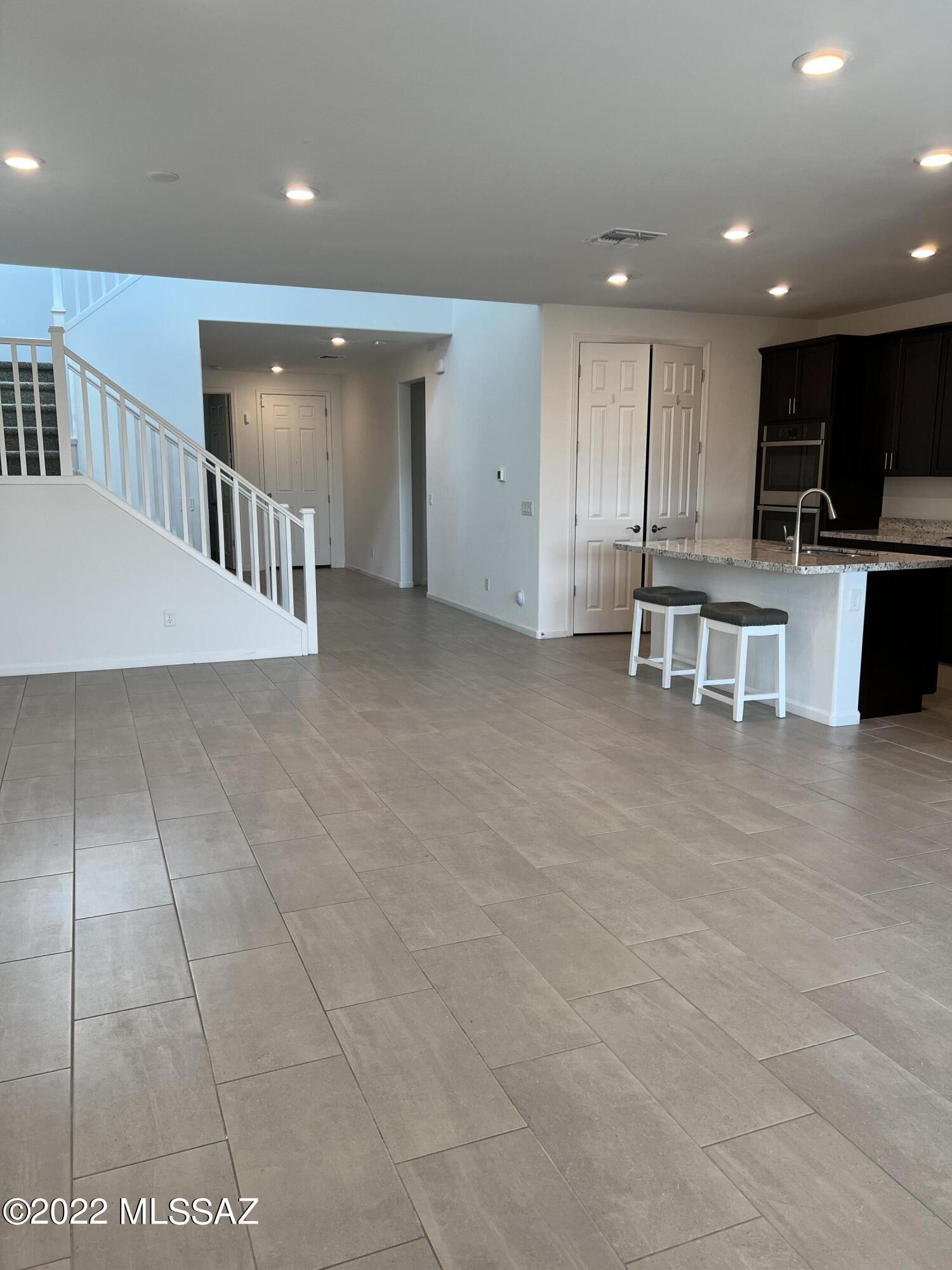 Mountain Vista Ridge - Residential Lease