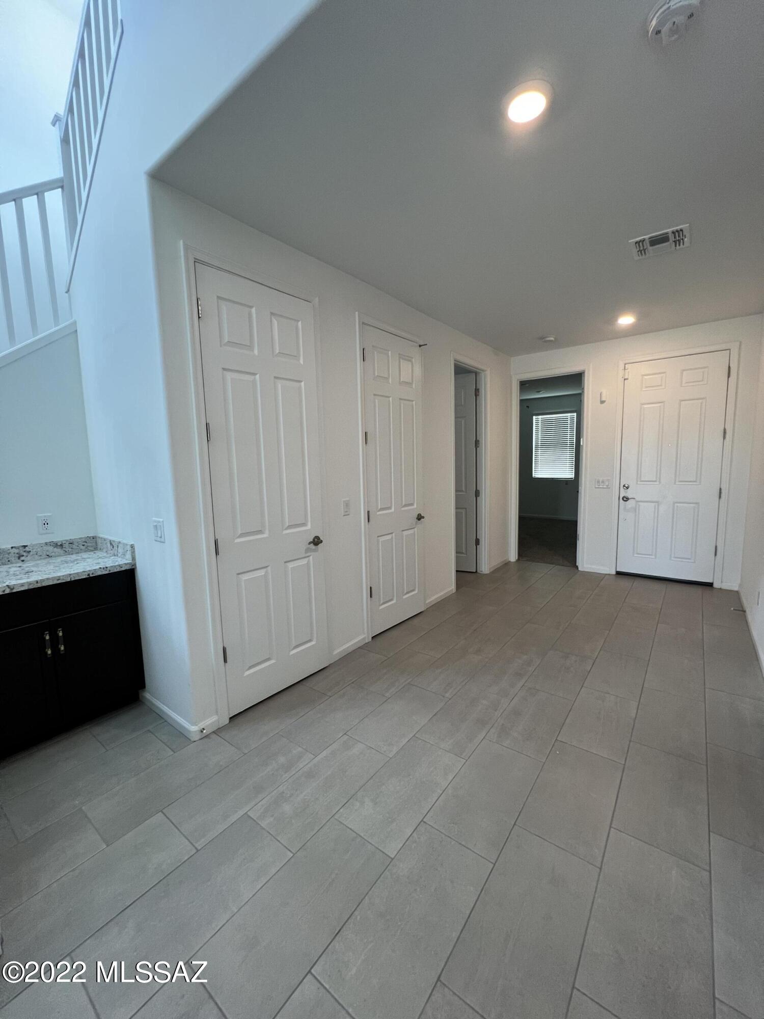 Mountain Vista Ridge - Residential Lease