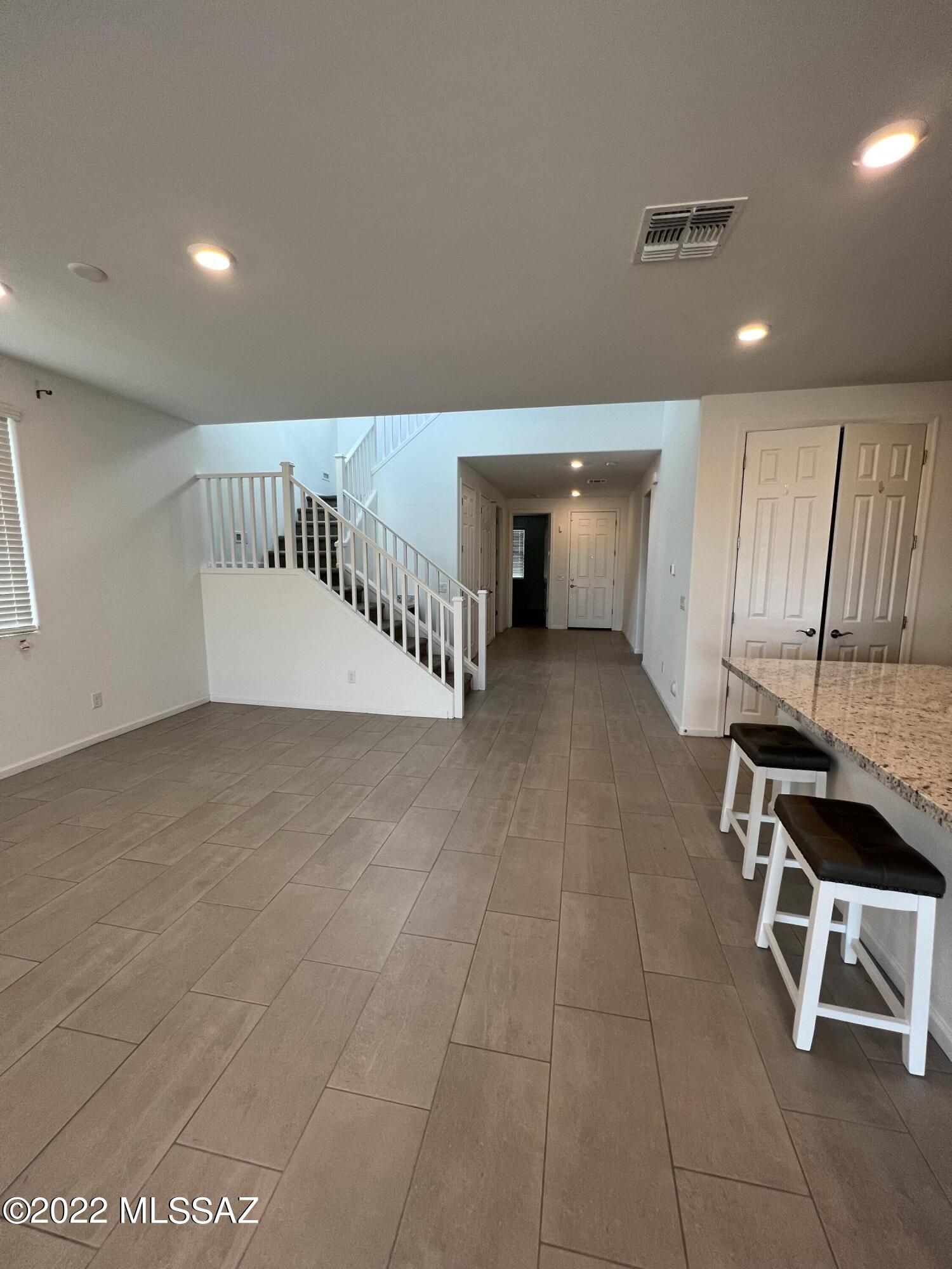 Mountain Vista Ridge - Residential Lease