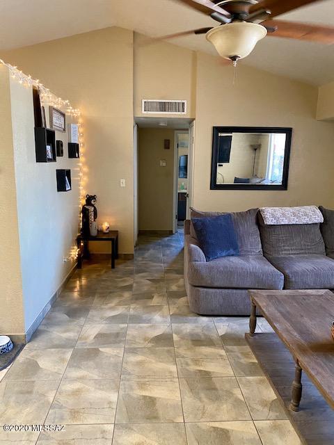 Wildwood Park (226-414) - Residential Lease