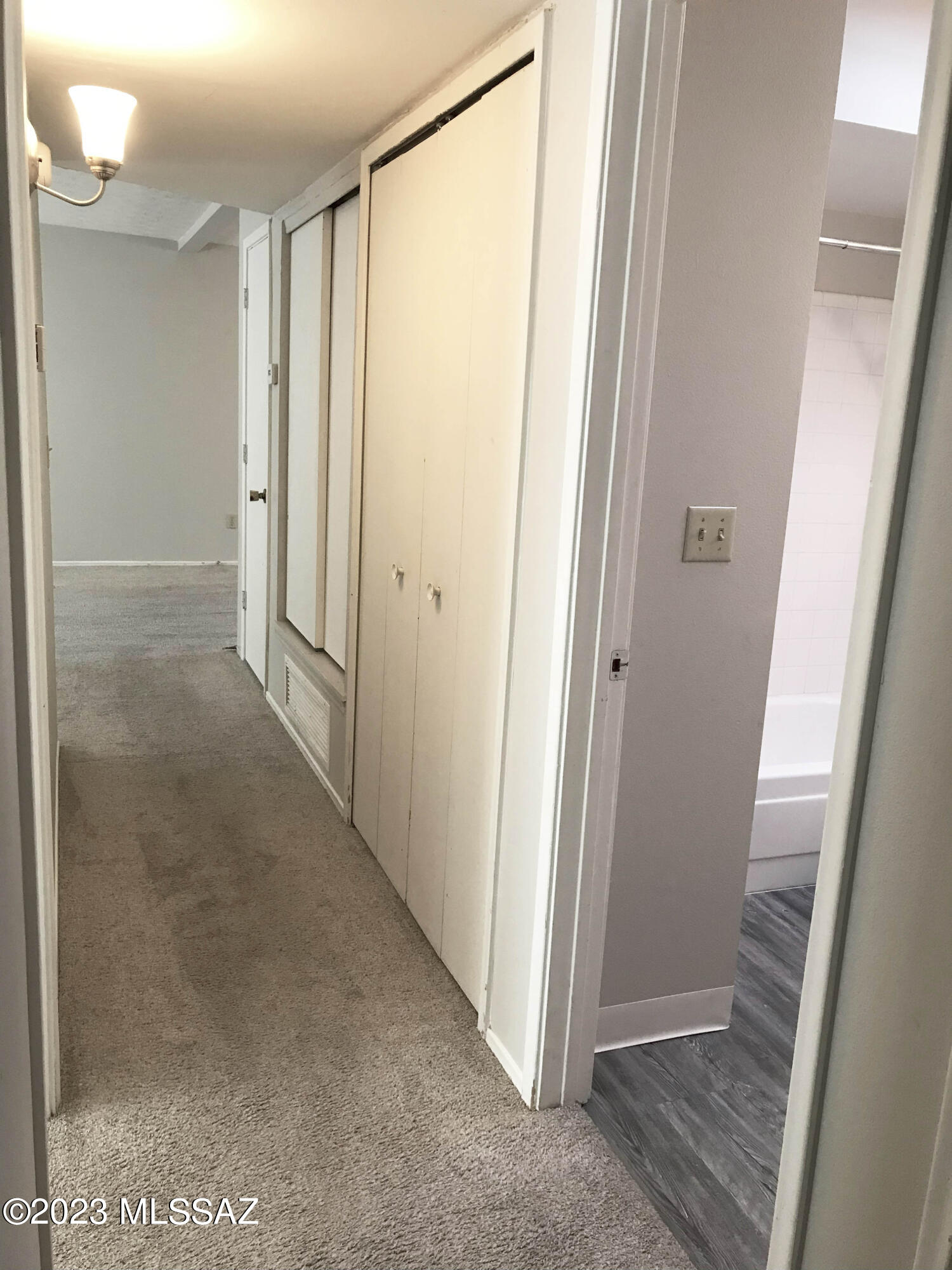Summit Park Twnhss (1-110) - Residential Lease