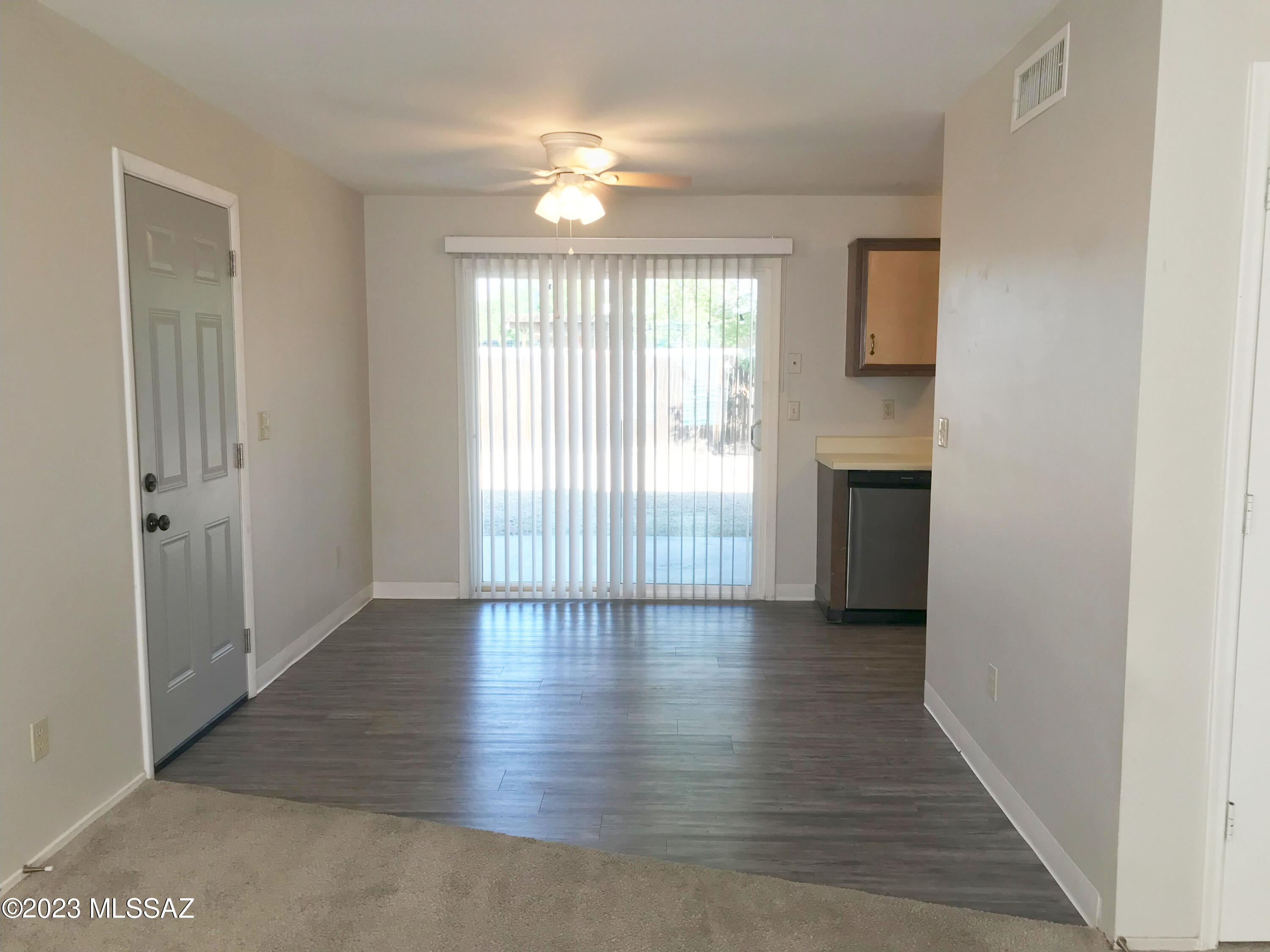 Summit Park Twnhss (1-110) - Residential Lease