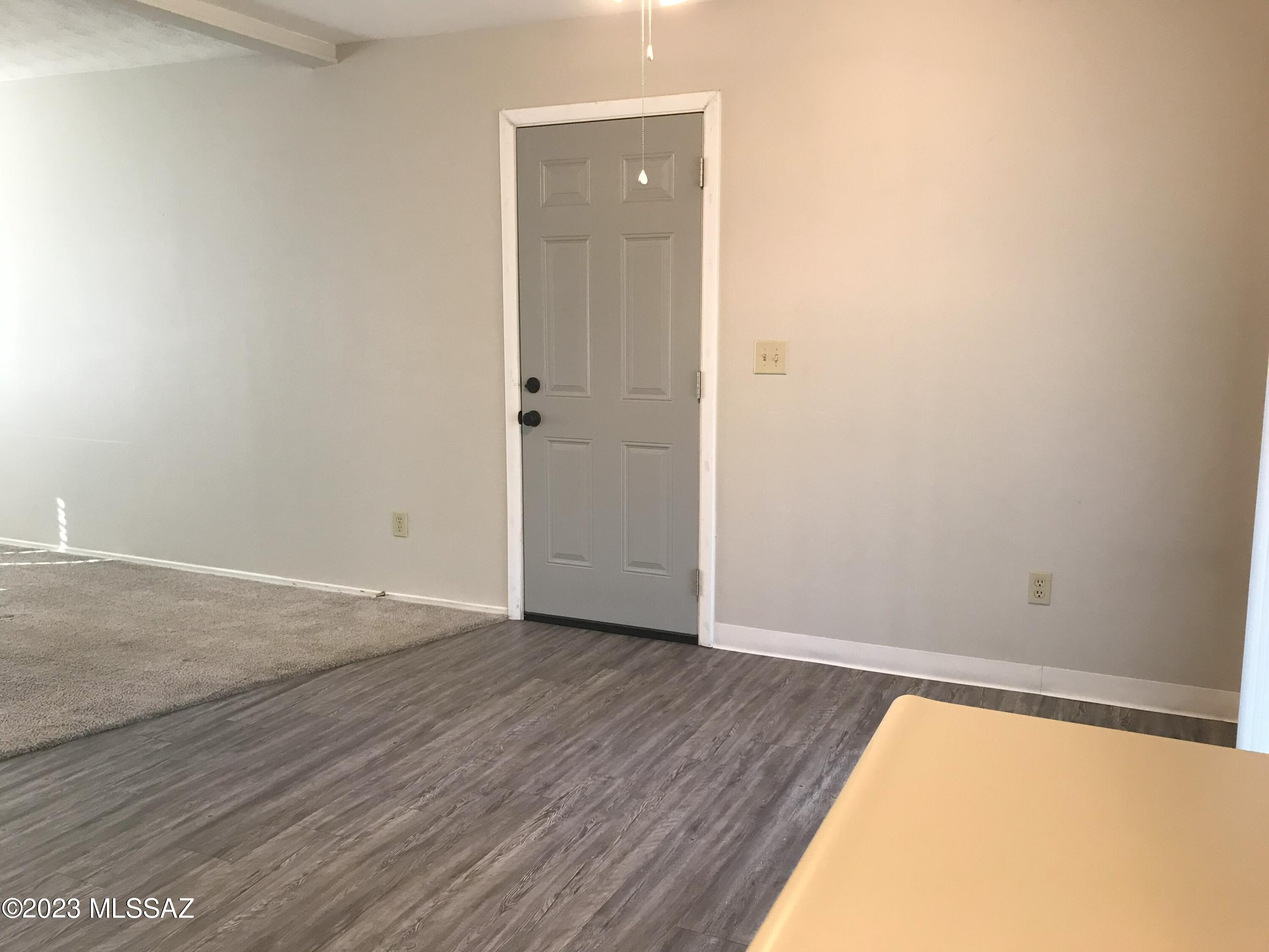 Summit Park Twnhss (1-110) - Residential Lease