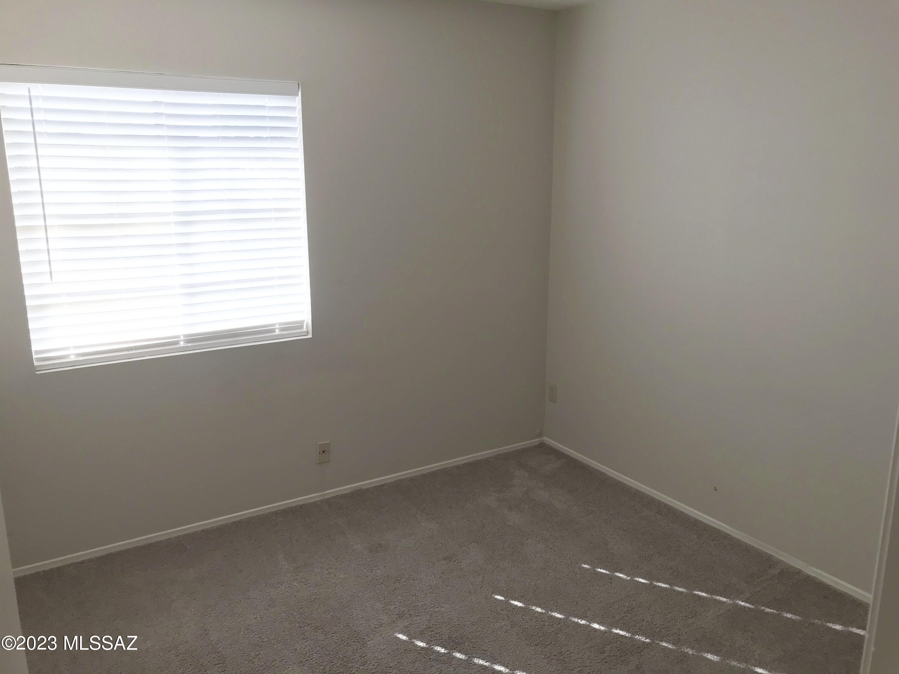 Summit Park Twnhss (1-110) - Residential Lease