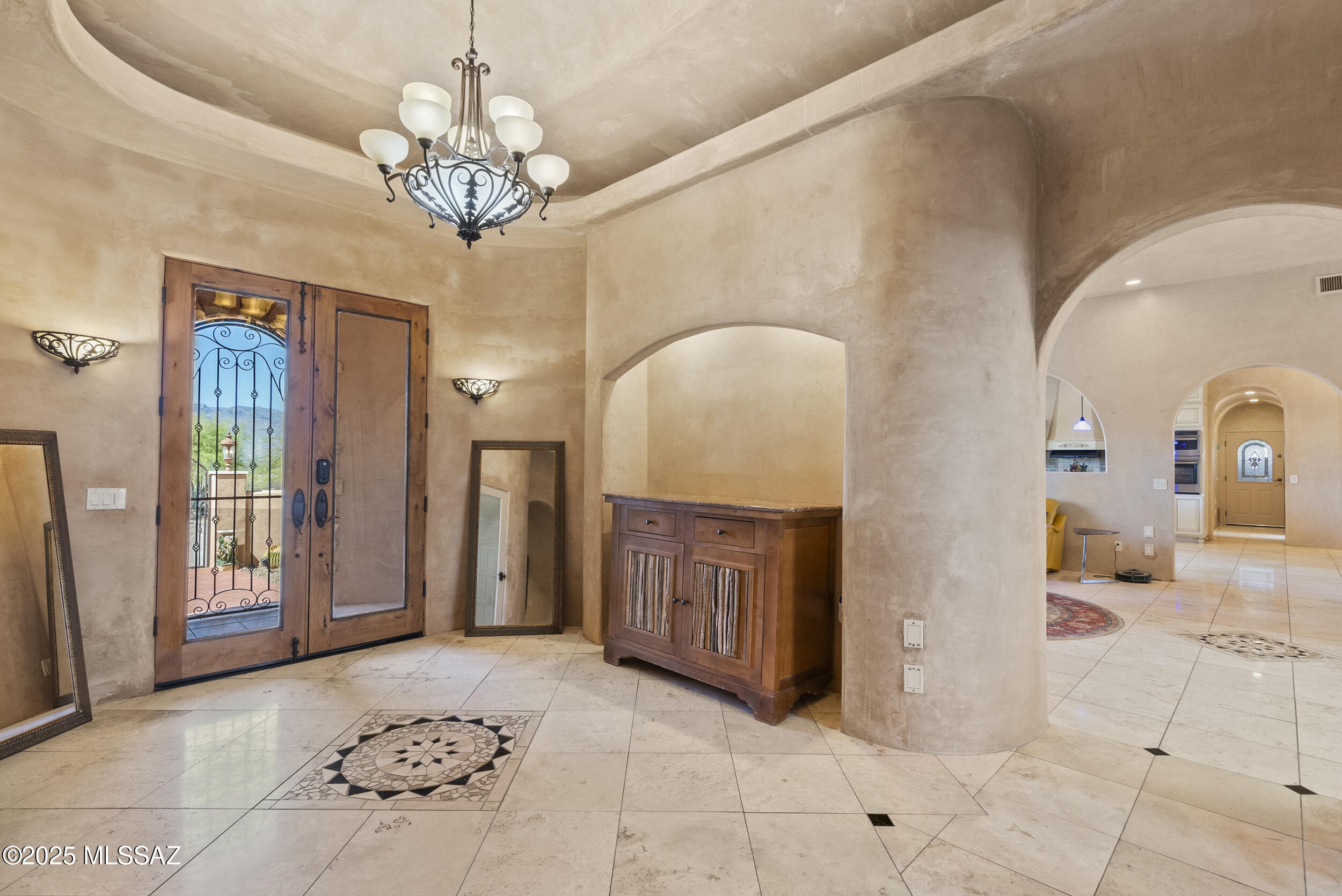 365 N Tanque Verde Loop Road