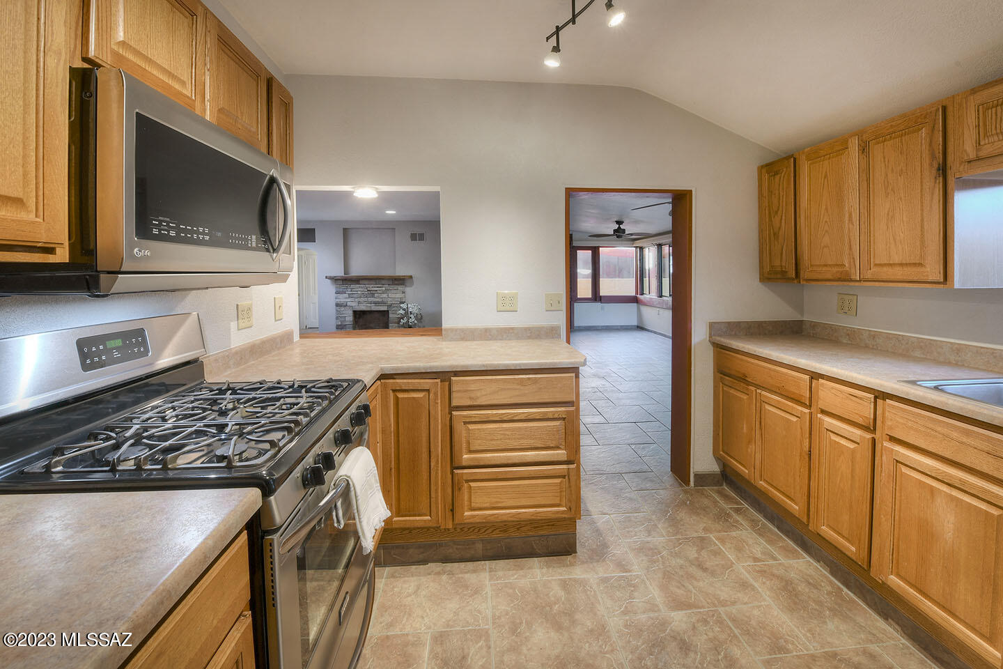 Monterey Addition - Residential