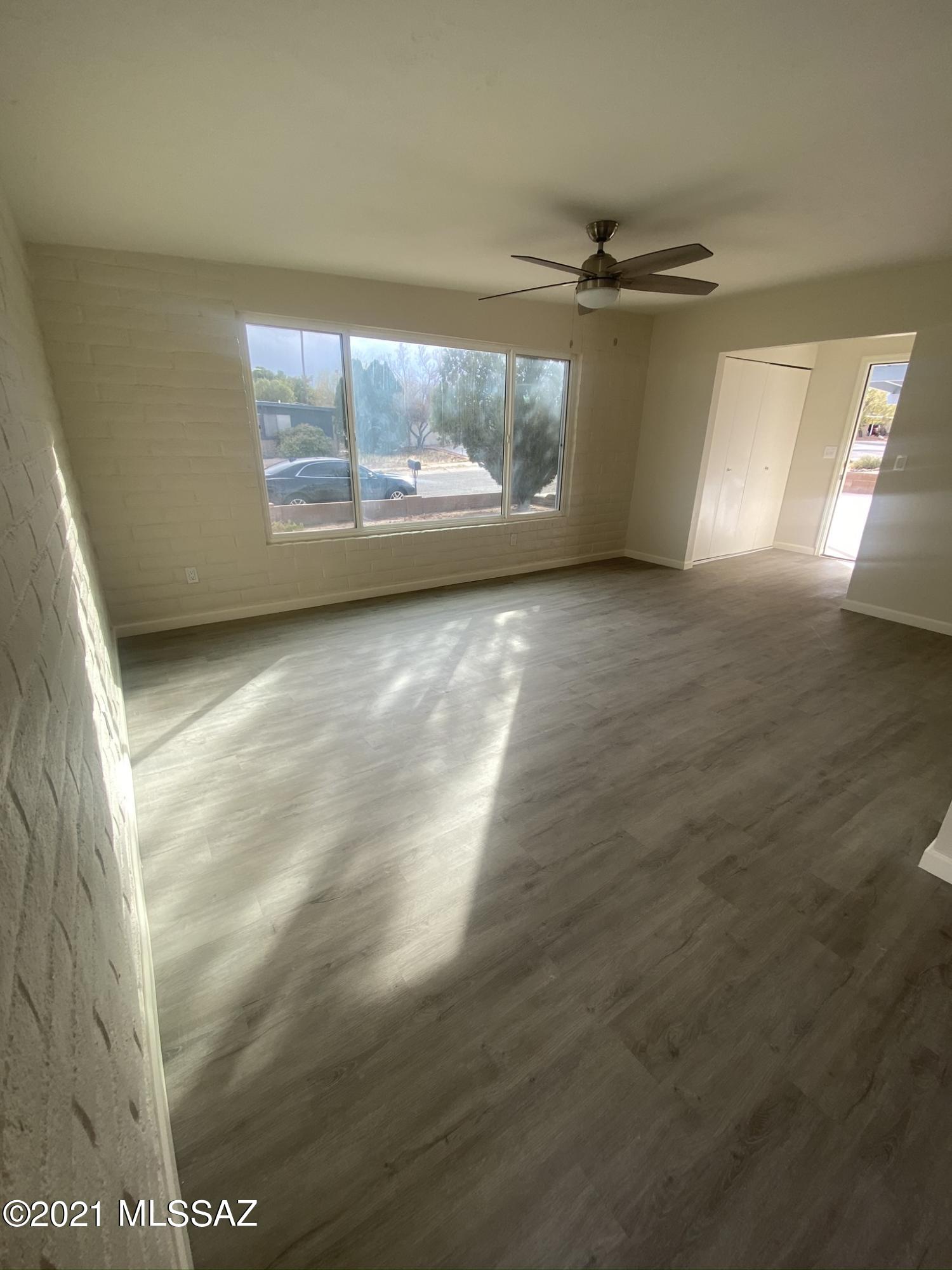 Lakecrest NO. 3 (178-325) - Residential Lease