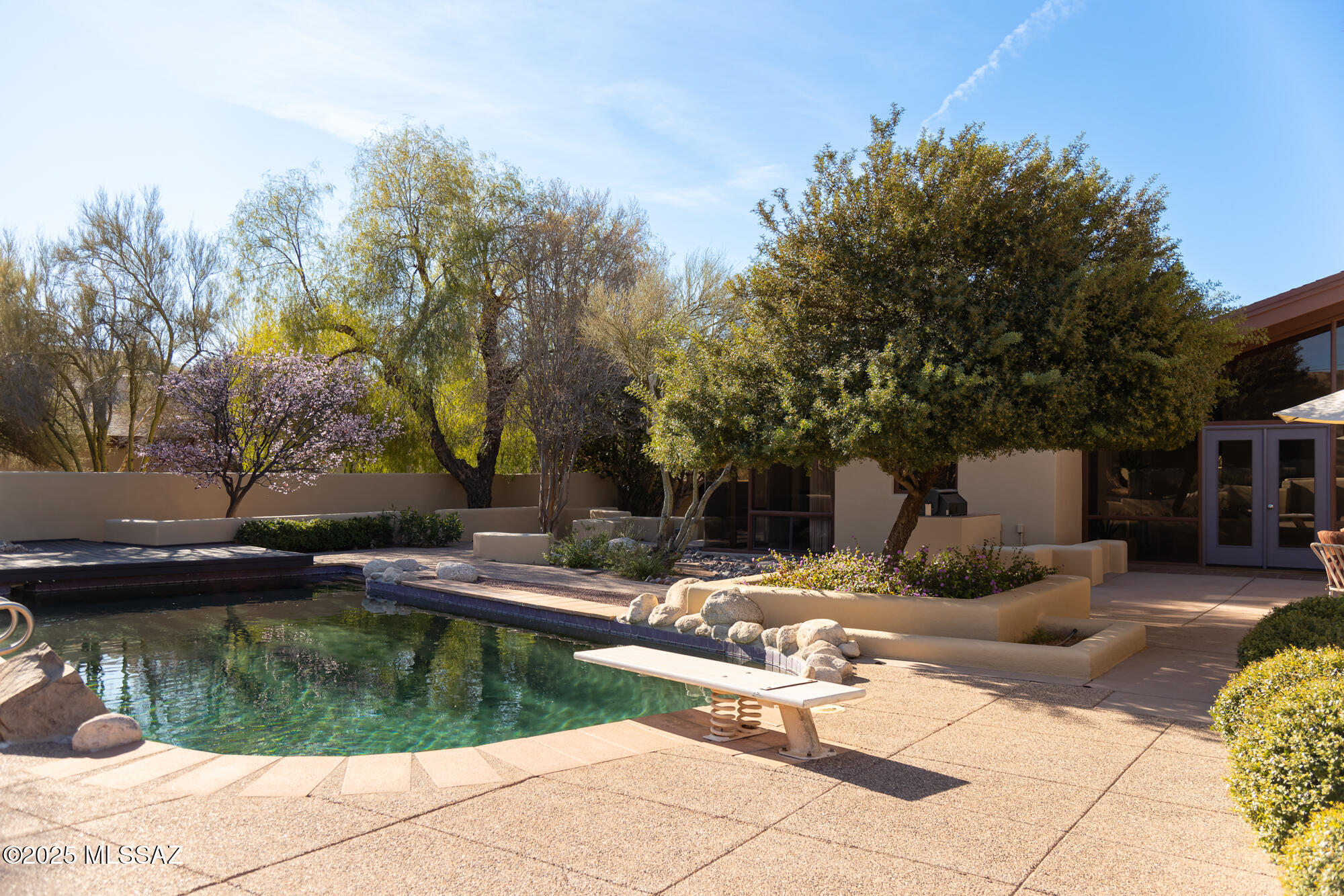 Paseo Los Altos (1-8) - Residential